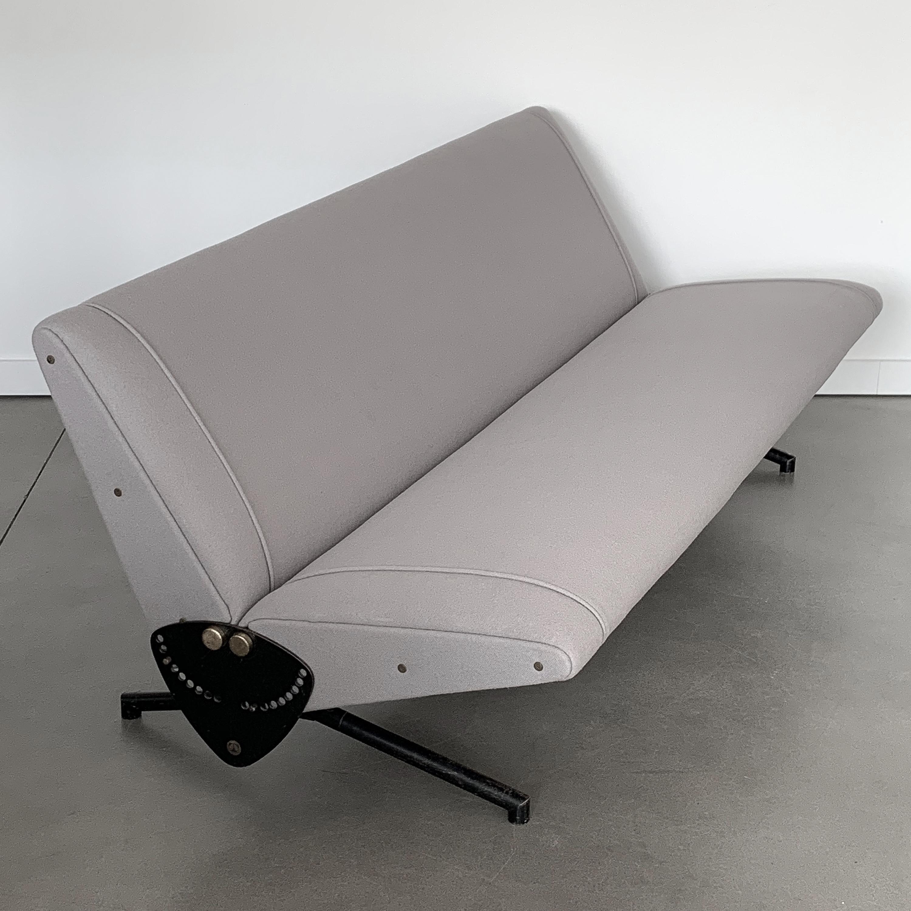 Osvaldo Borsani D70 Daybed Sofa for Tecno (Moderne der Mitte des Jahrhunderts)