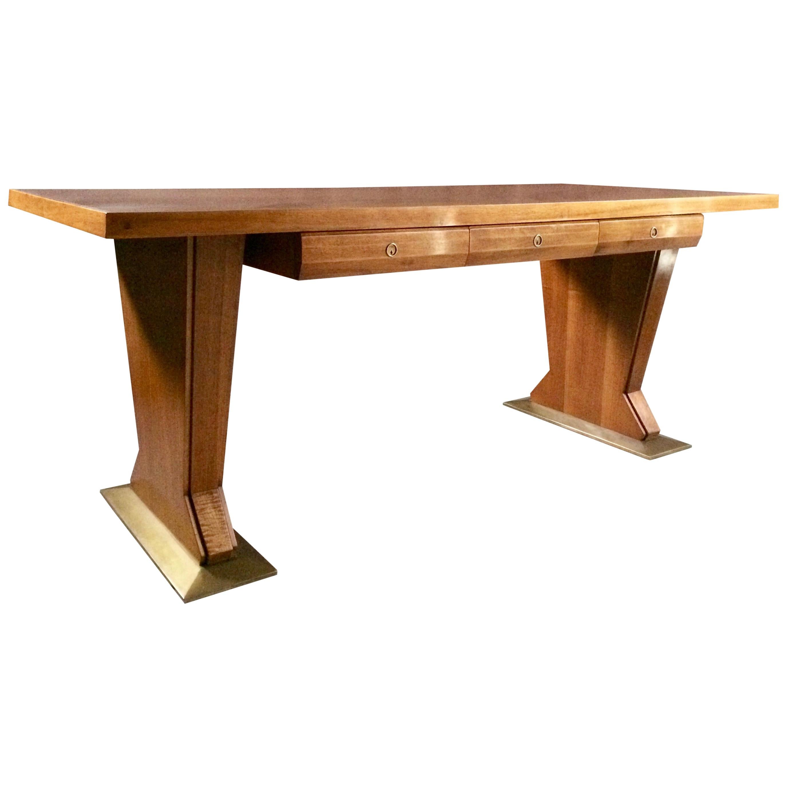 Osvaldo Borsani Desk Table Walnut Leather Rare, Italian, 1940s