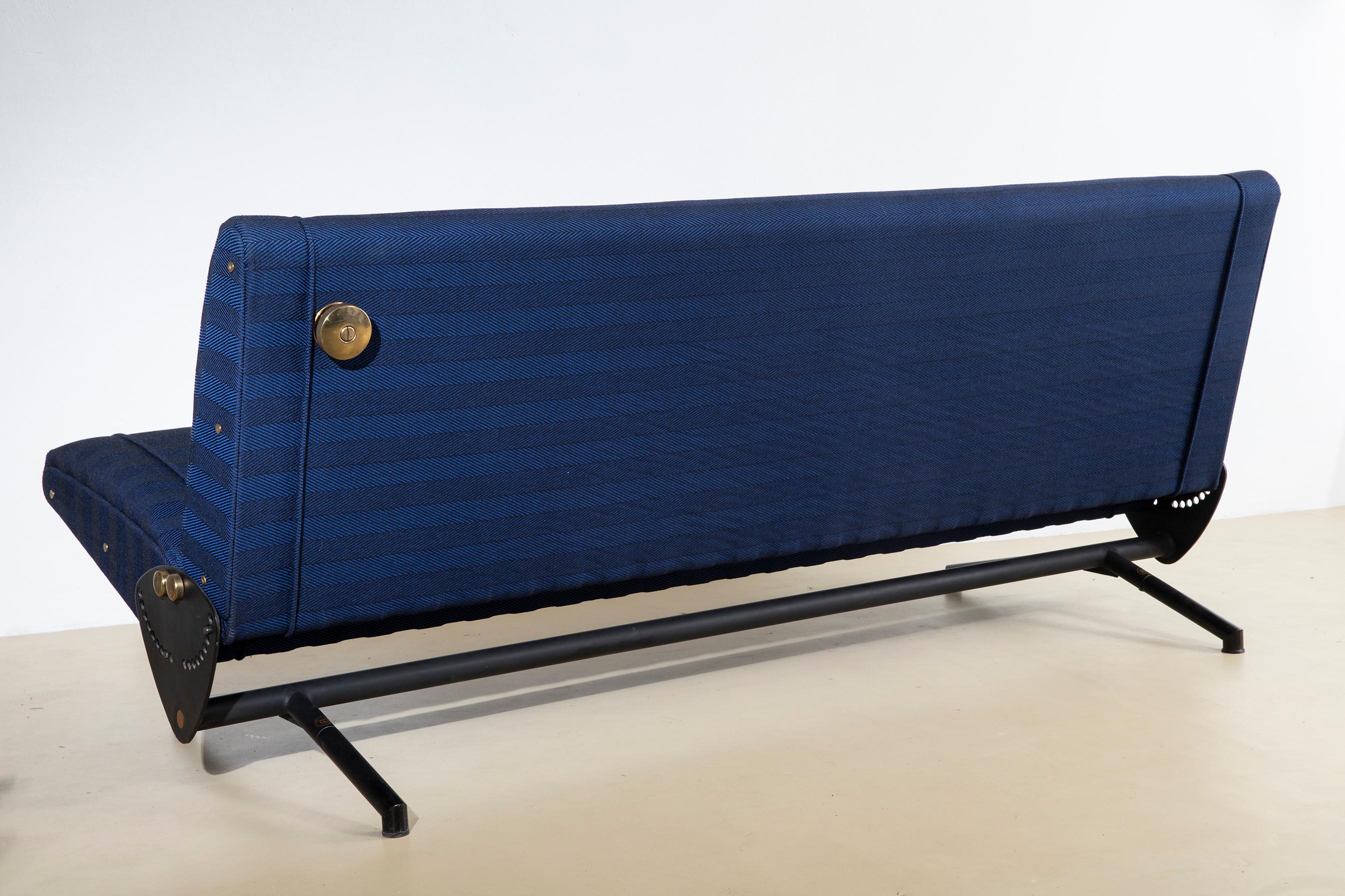 Osvaldo Borsani, Sofá azul D70, 1956 en venta 5