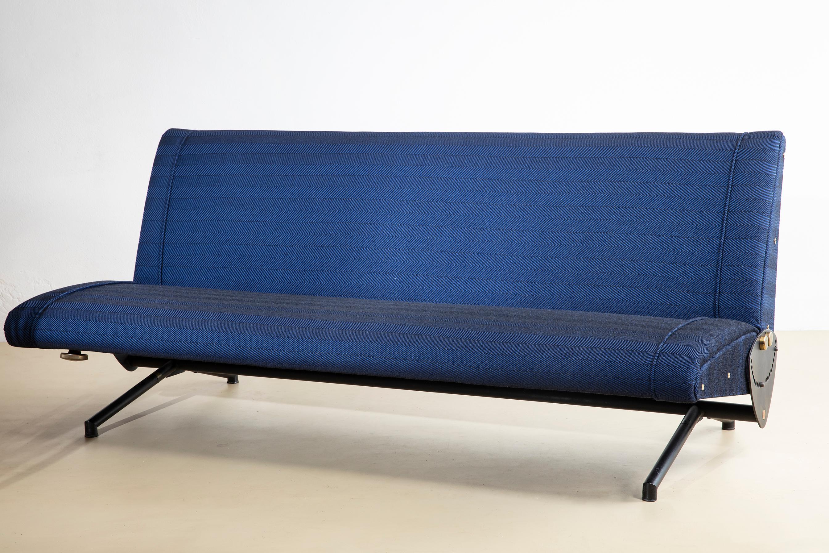 Osvaldo Borsani, Sofá azul D70, 1956 en venta 1