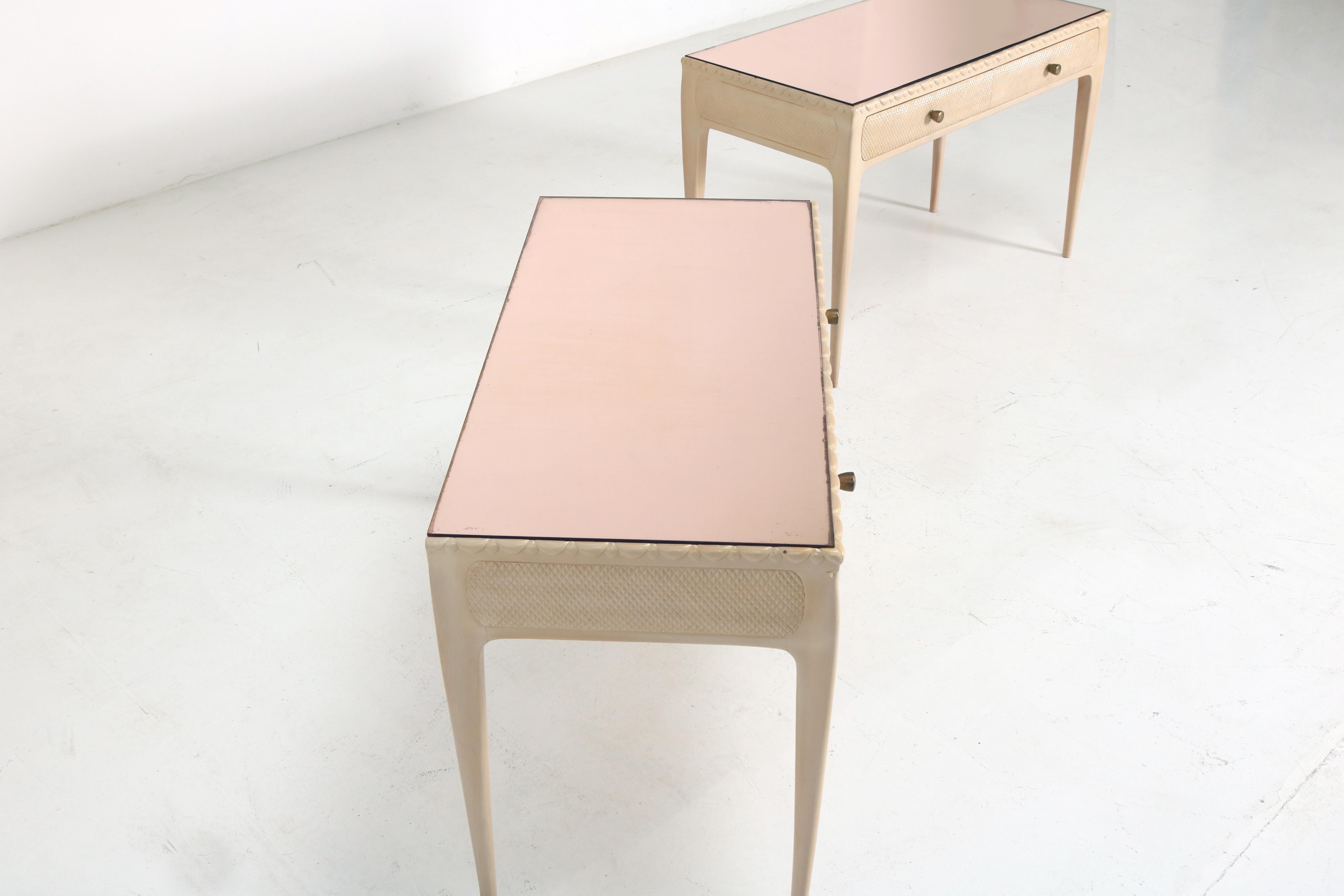 Osvaldo Borsani Elegant Two bed side tables with drawers Italian Design ABV 1950 3