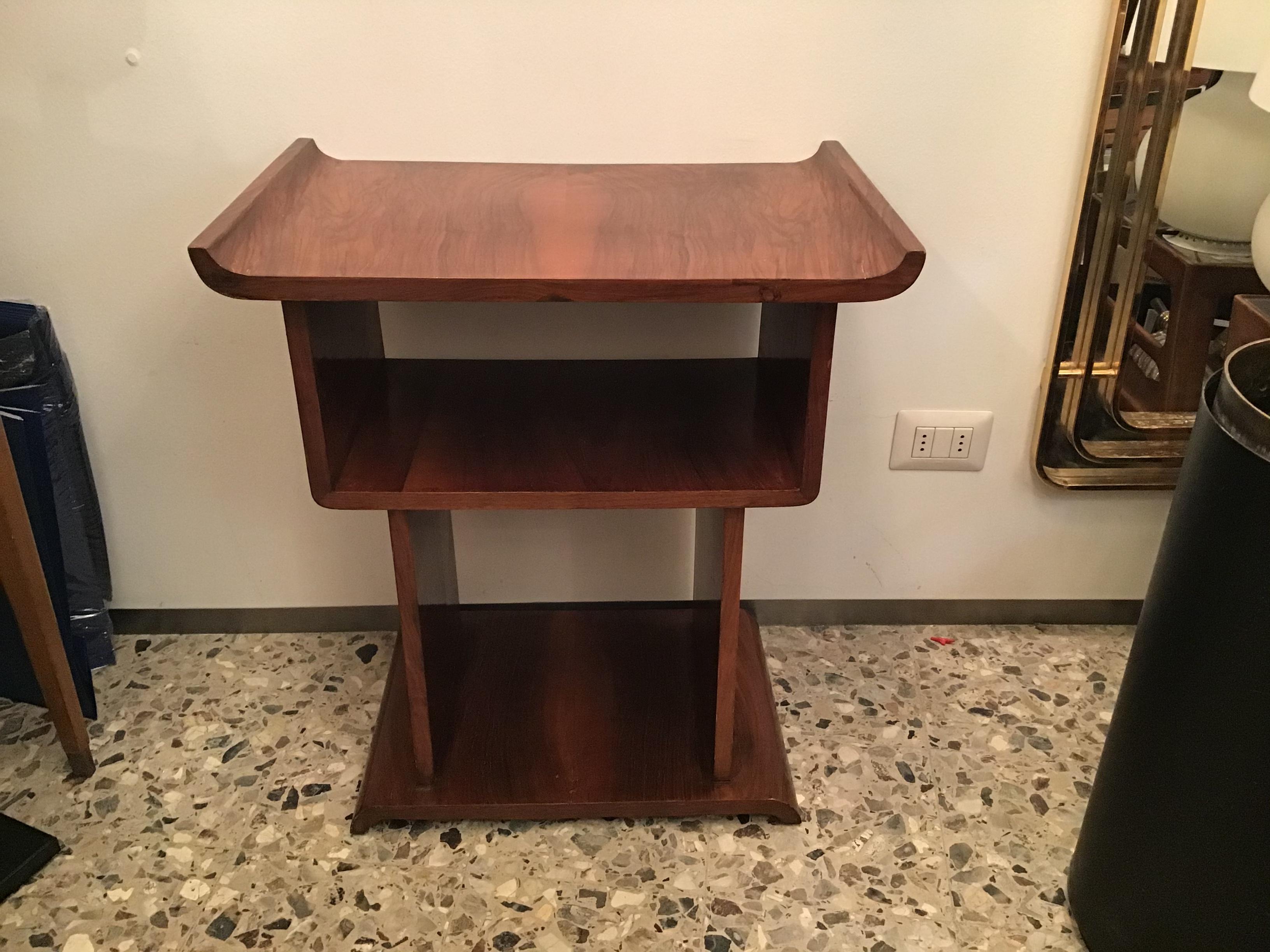 Italian Osvaldo Borsani Etagere Walnut Veneer Wood, 1930, Italy