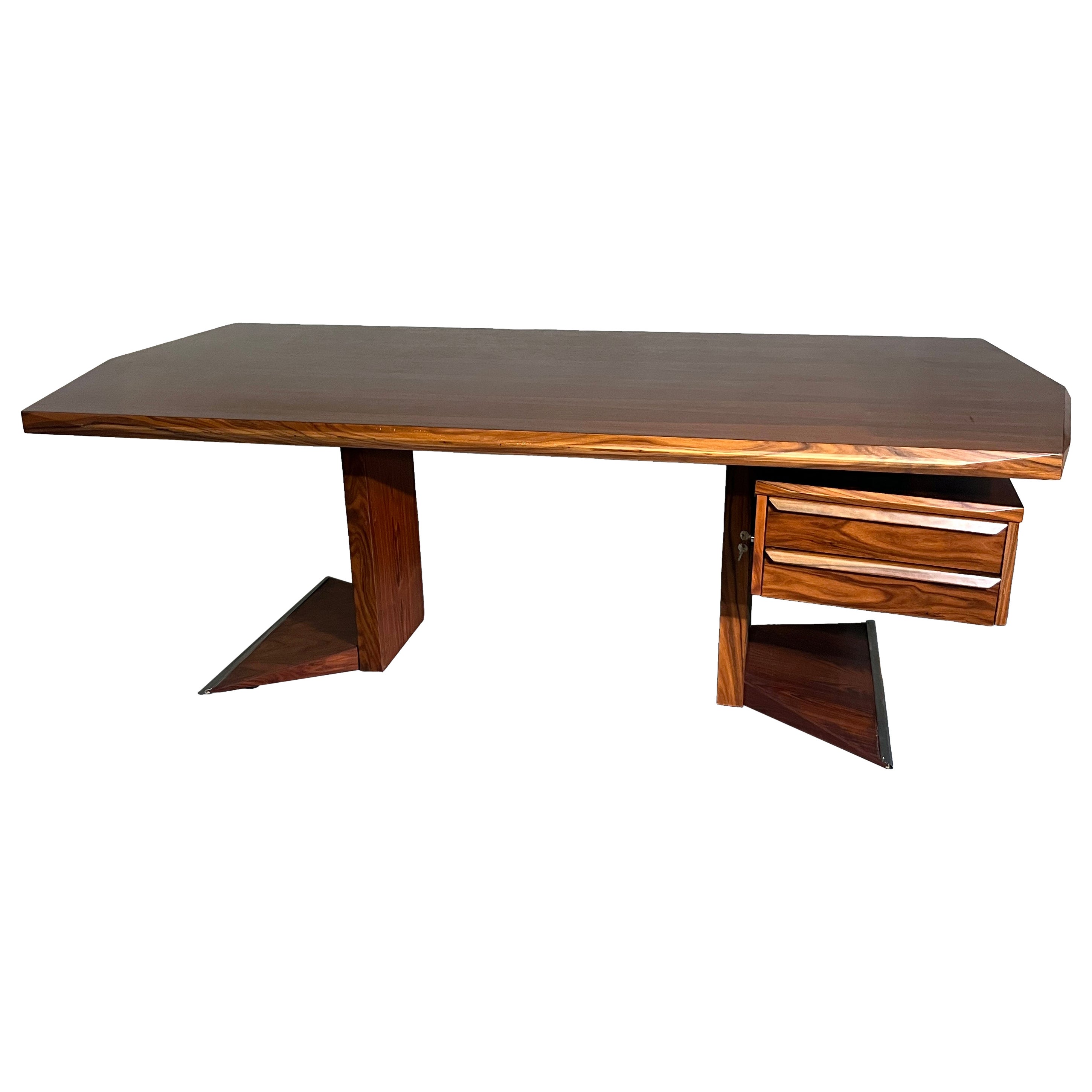 Scrivania direzionale Osvaldo Borsani in Wood esotico con piedistalli scultorei, Italia