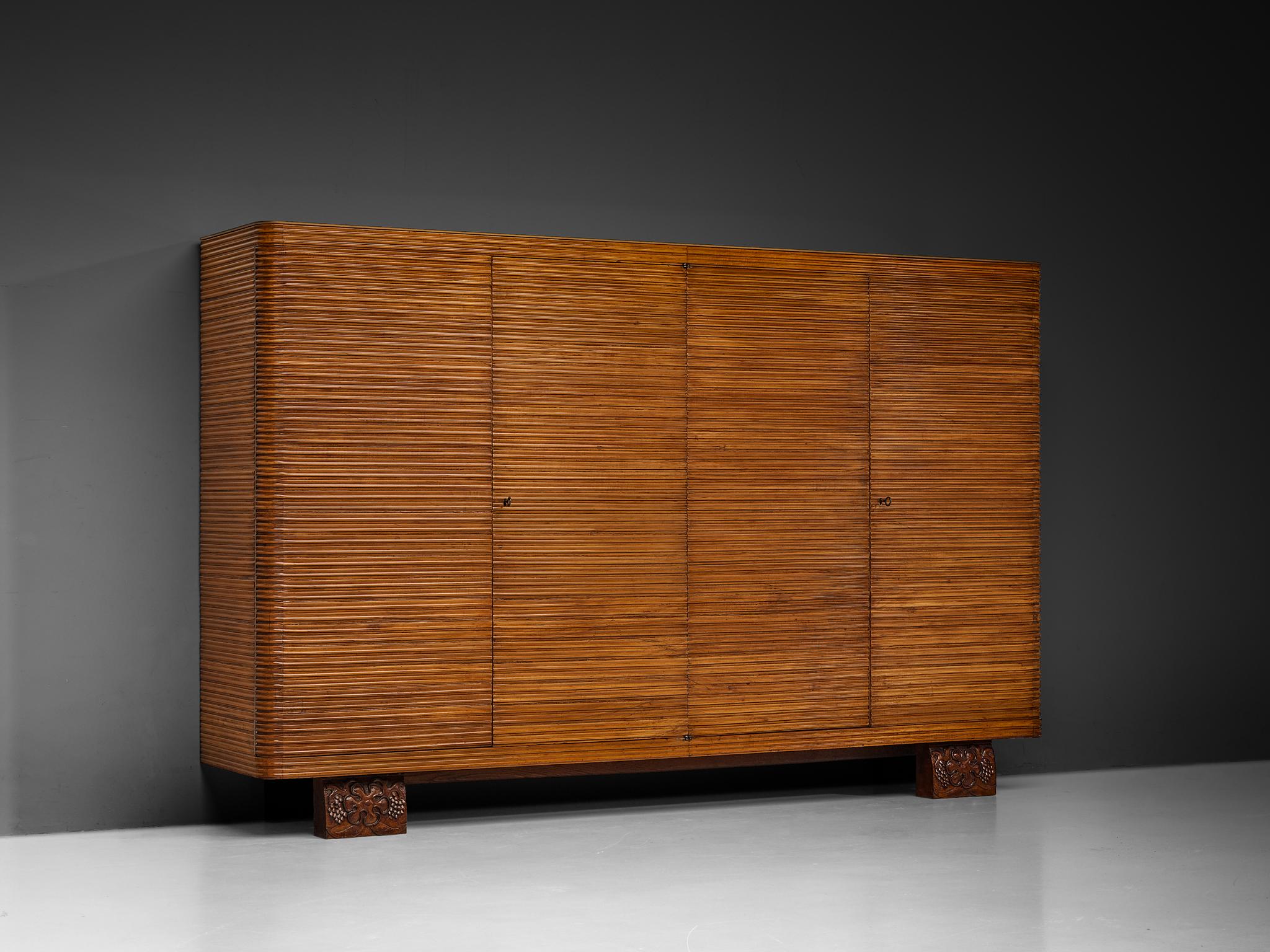 Art Déco Osvaldo Borsani per Arredamenti Borsani Varedo - Credenza in Ciliegio in vendita