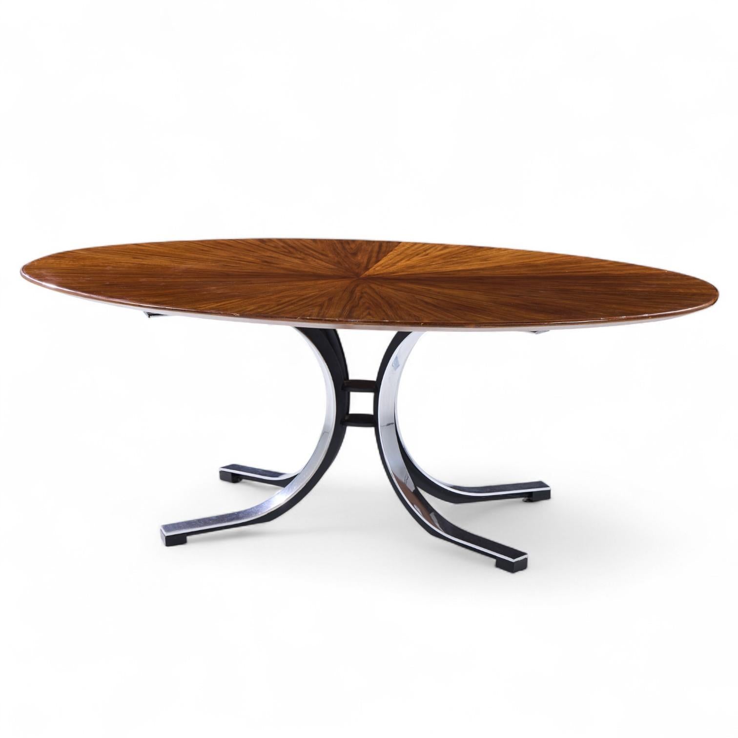 Osvaldo Borsani for Stow & Davis Starburst Walnut and Steel Oval Dining Table Moderno de mediados de siglo en venta