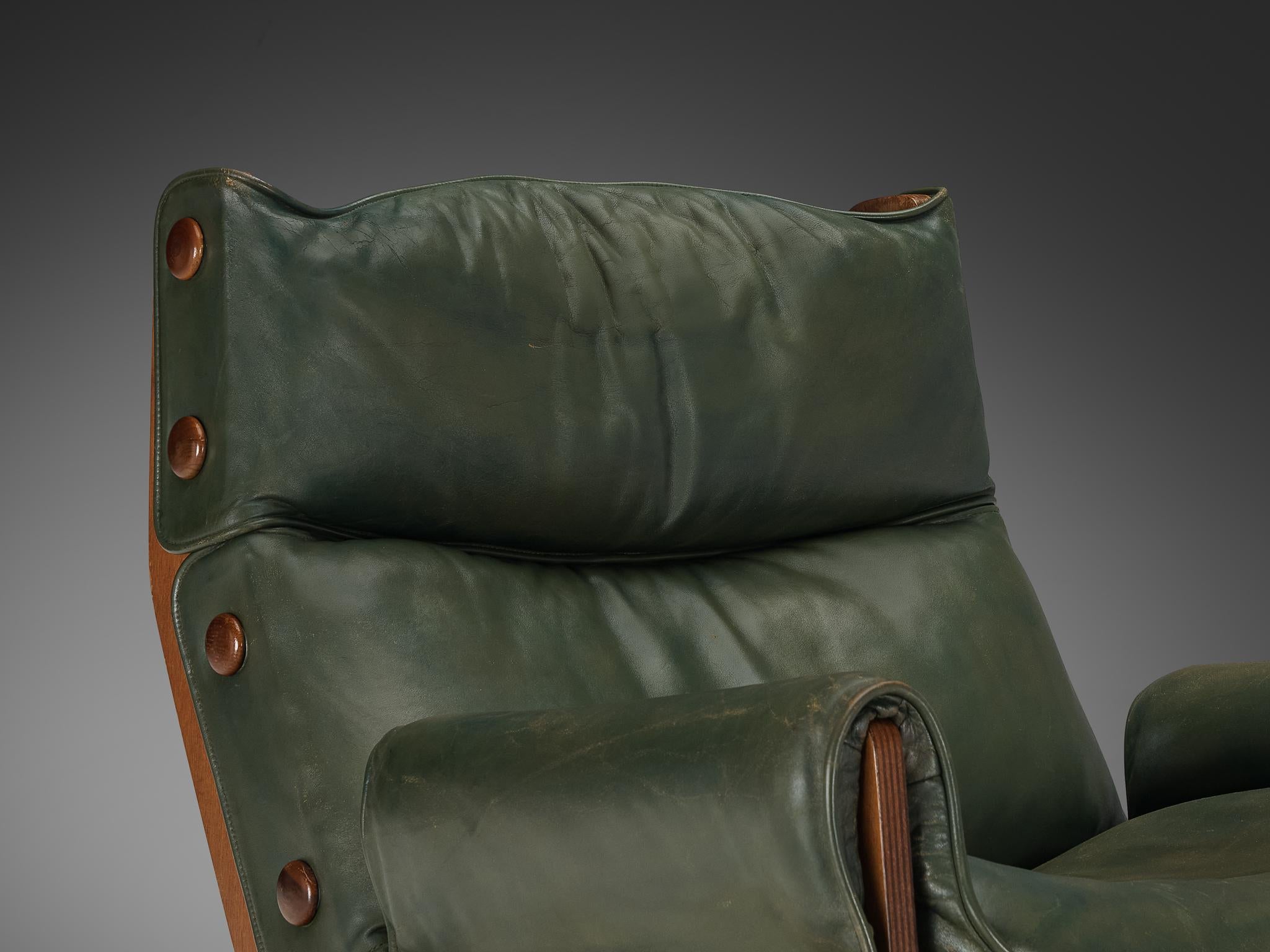 Osvaldo Borsani for Tecno 'Canada' Lounge Chair in Green Leather  3