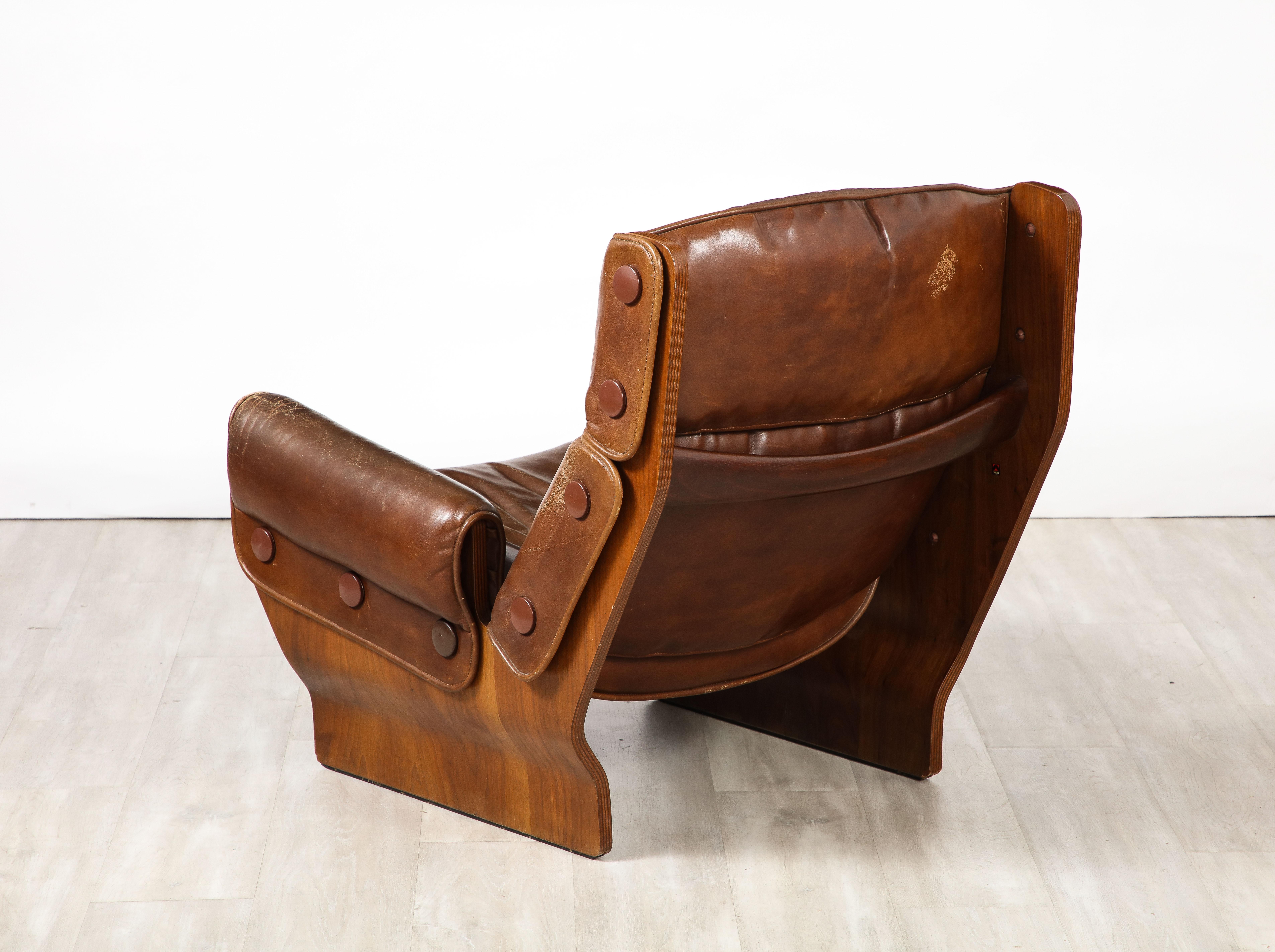 Mid-Century Modern Osvaldo Borsani for Tecno 'Canada P110' Lounge Chair, Italy, circa 1965 