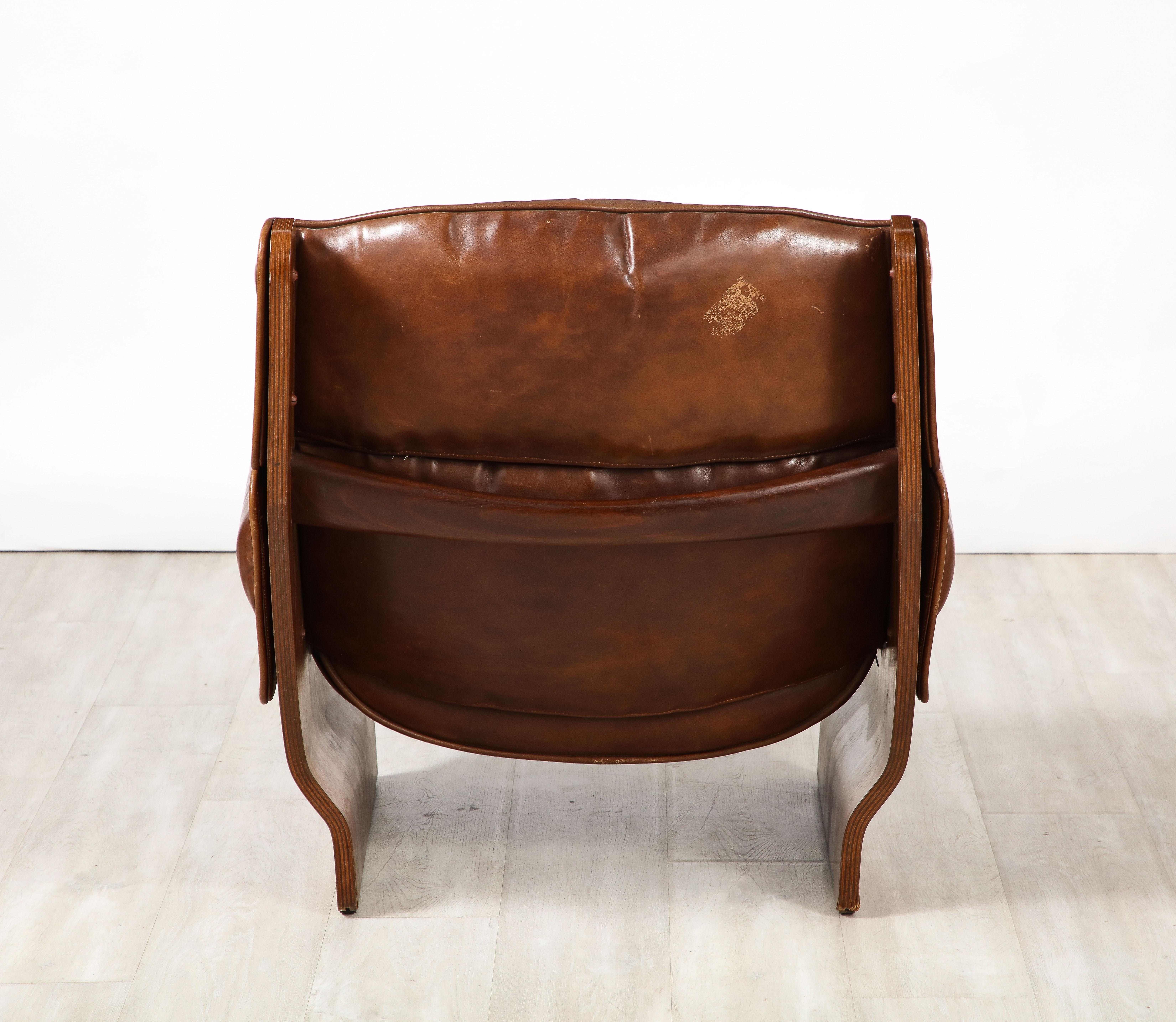 Italian Osvaldo Borsani for Tecno 'Canada P110' Lounge Chair, Italy, circa 1965 