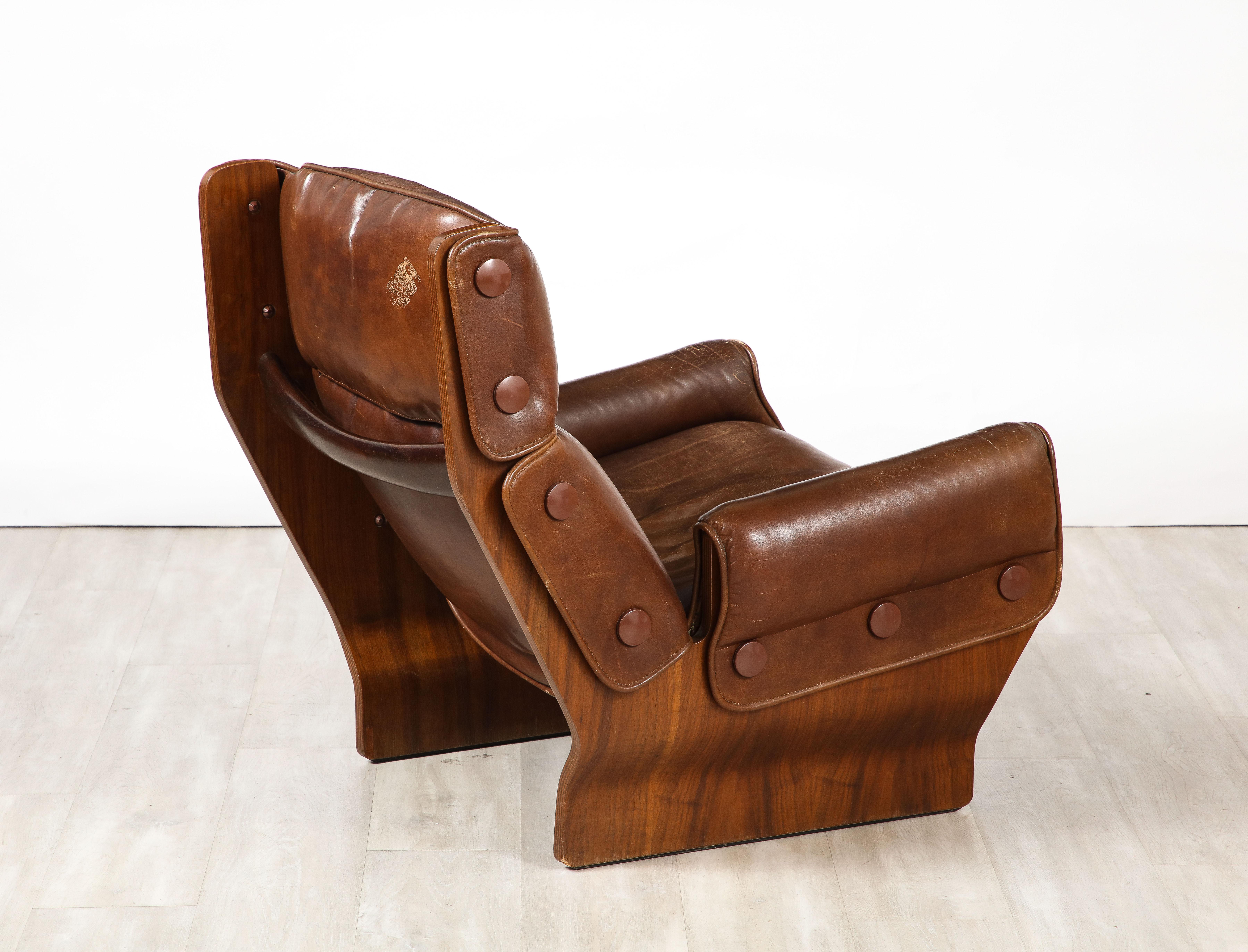 Mid-20th Century Osvaldo Borsani for Tecno 'Canada P110' Lounge Chair, Italy, circa 1965 