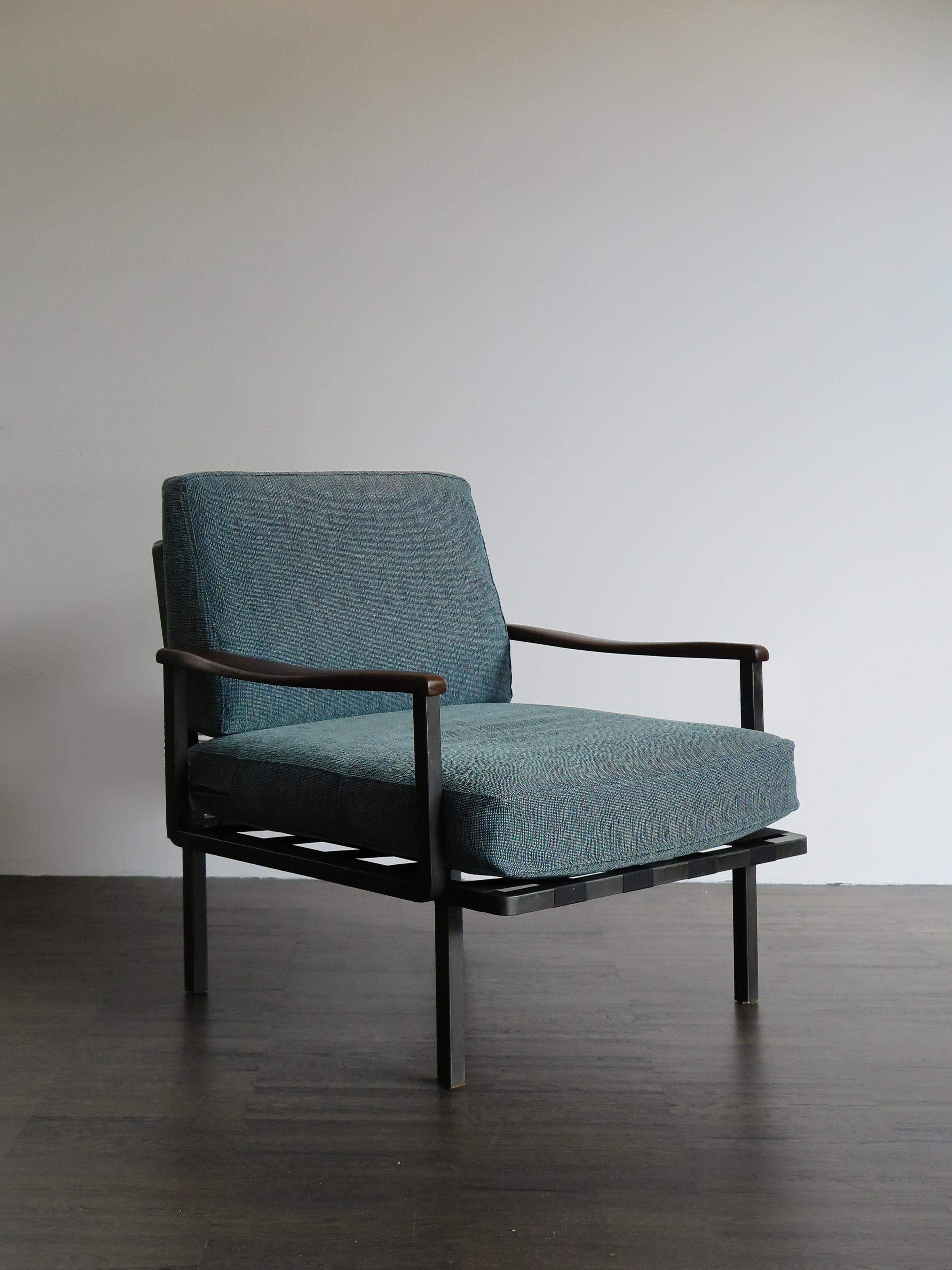 Osvaldo Borsani for Tecno Italian Midcentury Blue Fabric Armchairs, 1960s In Good Condition In Reggio Emilia, IT