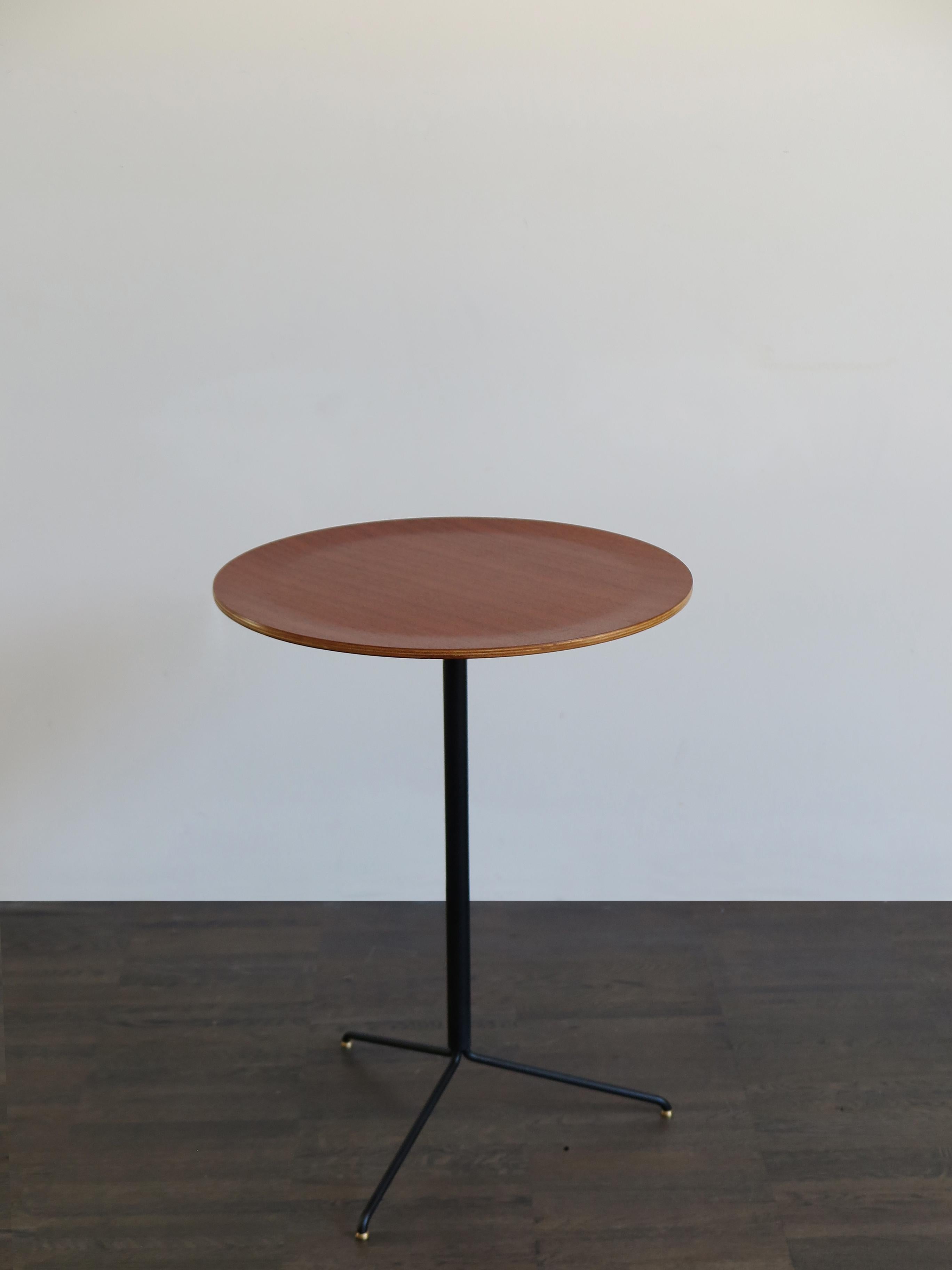 Mid-Century Modern Osvaldo Borsani for Tecno Italian Midcentury Modern Wood Coffe Table, 1950s