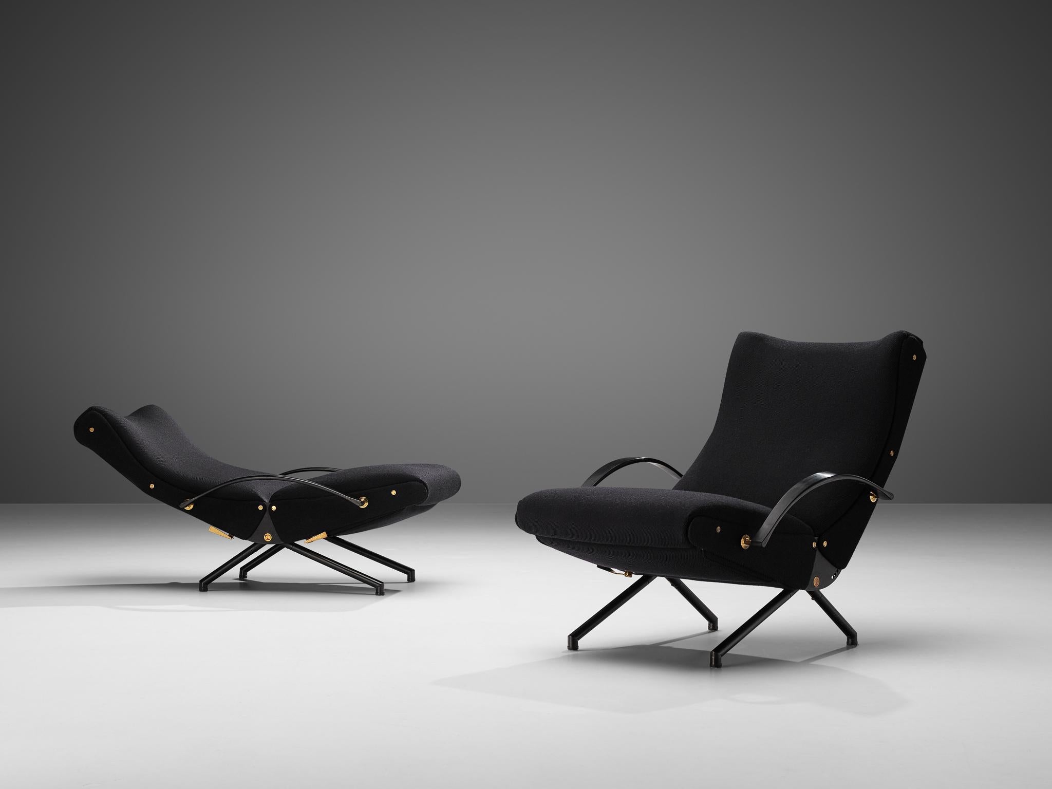 Osvaldo Borsani for Tecno Pair of ‘P40' Lounge Chairs in Black Upholstery In Good Condition In Waalwijk, NL