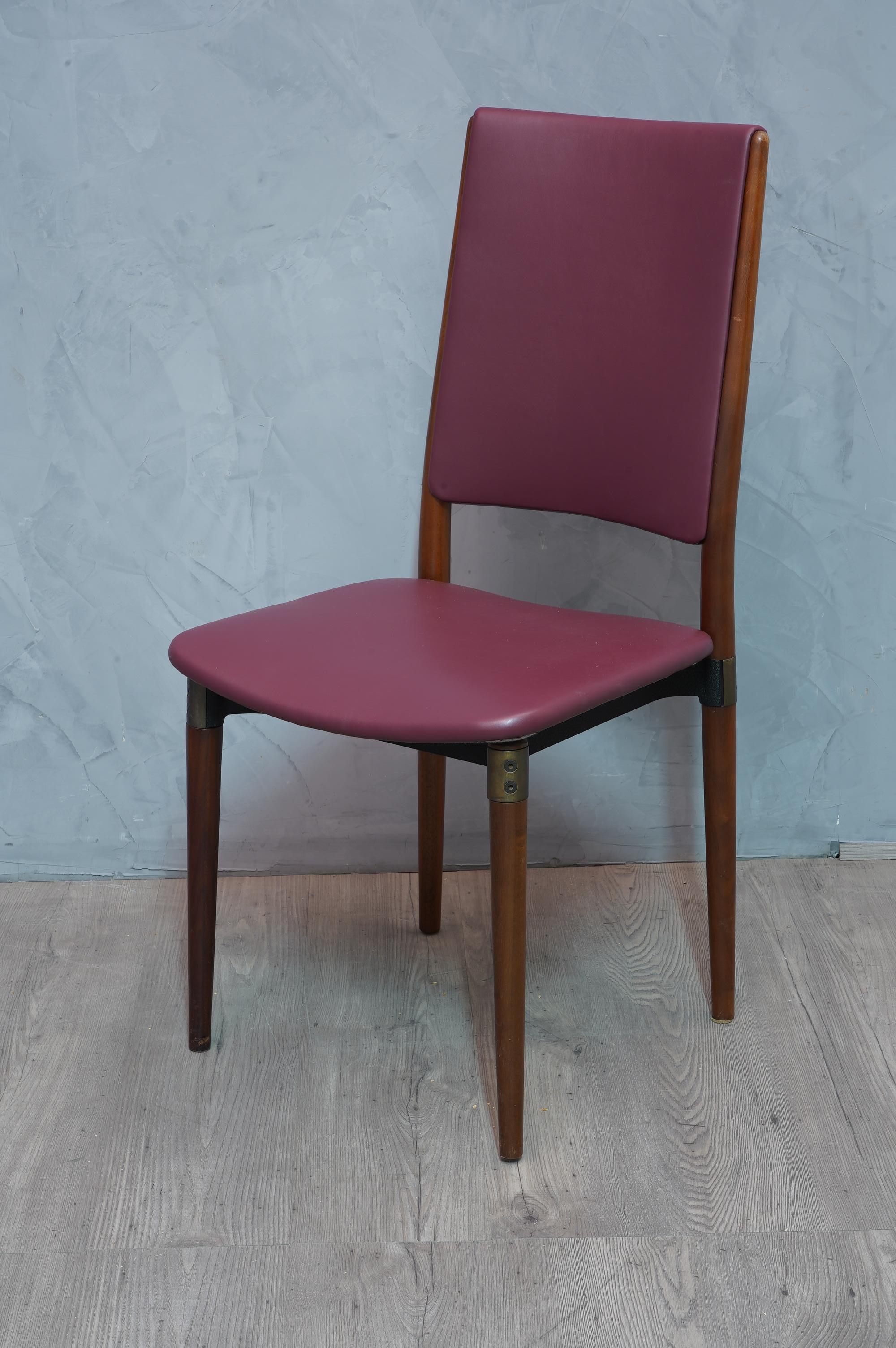 Mid-20th Century Osvaldo Borsani for Tecno Wood and Leather Chairs, 1960 For Sale