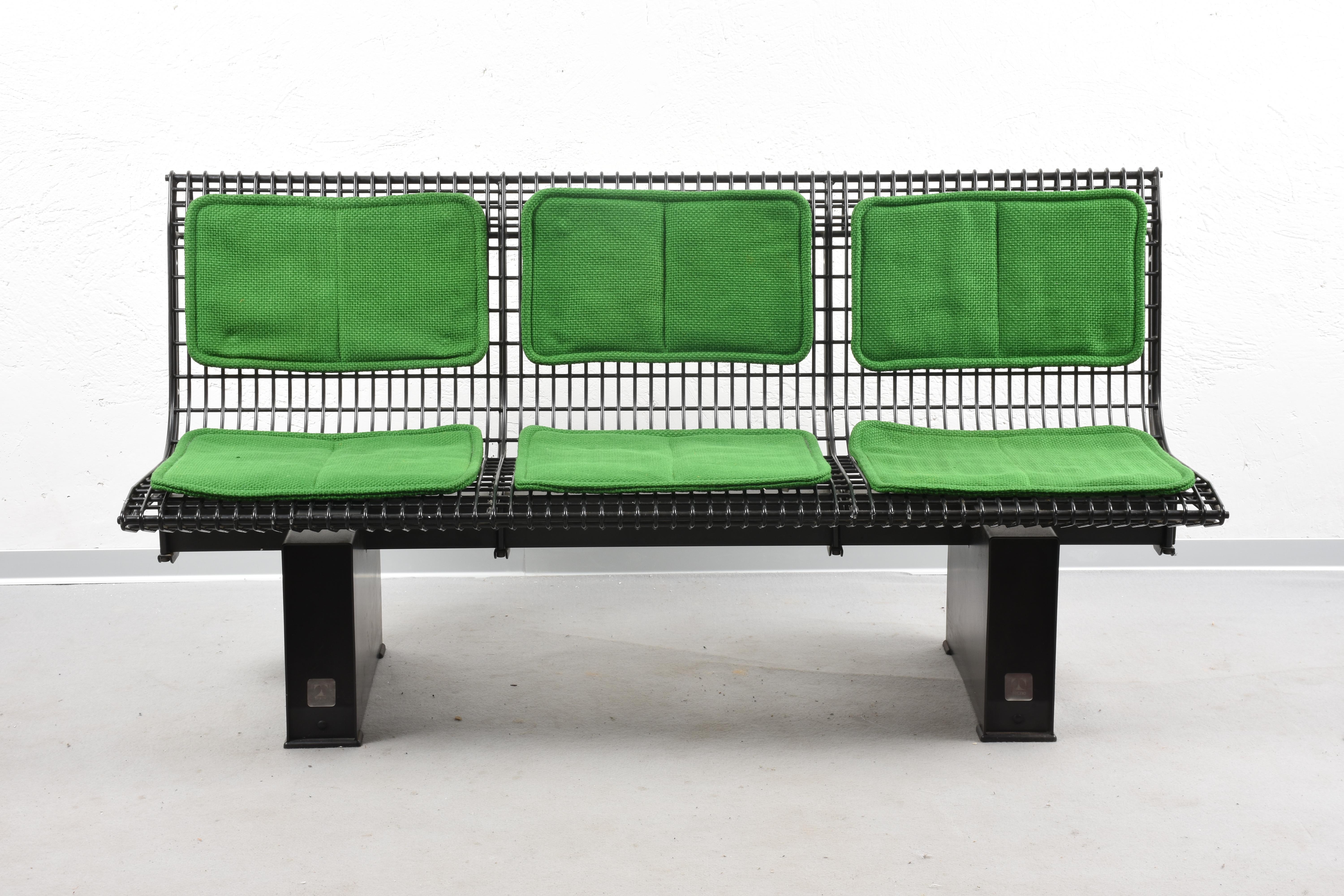 Metal Marco Fantoni Green Fabric and Enameled Steel Italian Bench for Tecno, 1982 For Sale
