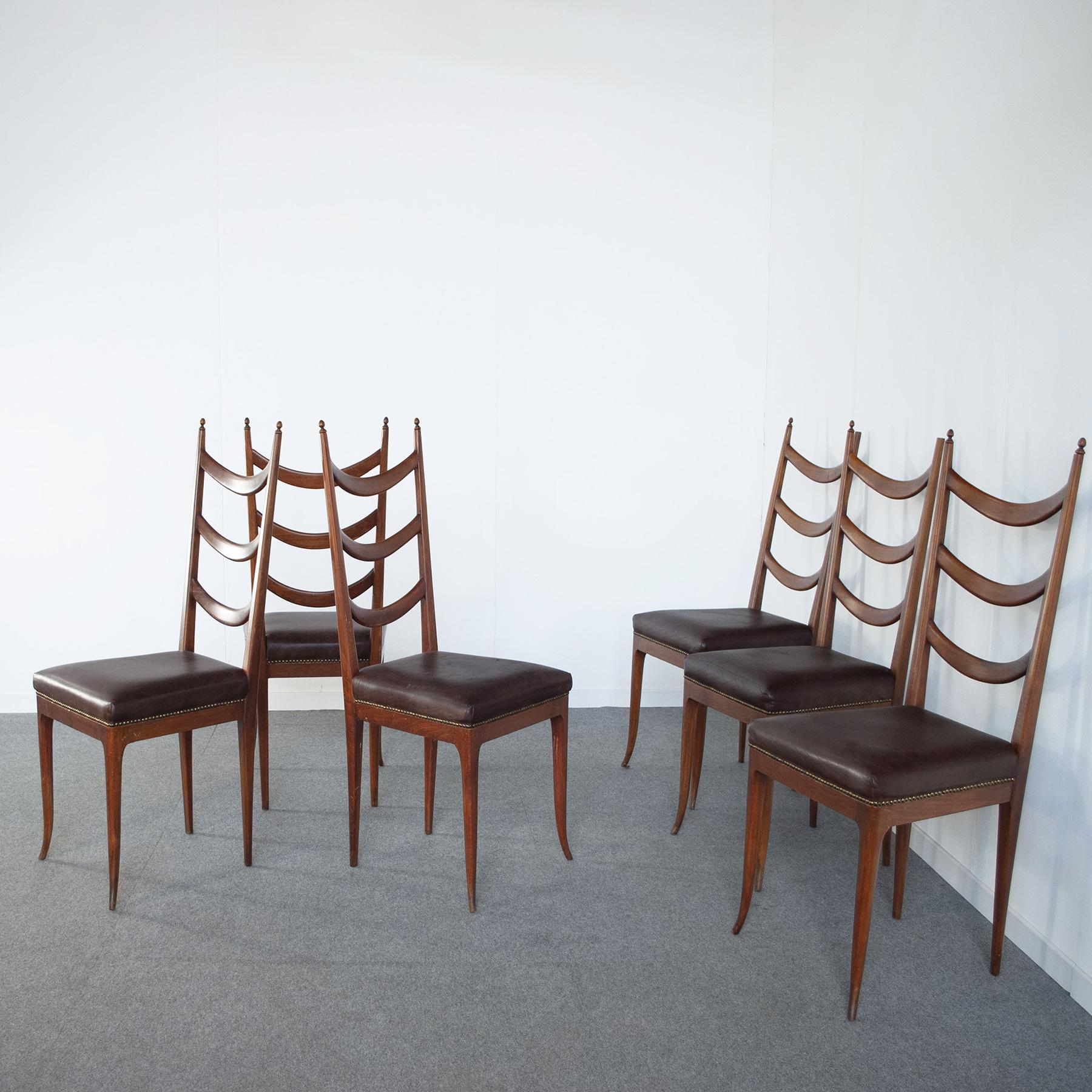 Mid-Century Modern Osvaldo Borsani in the Style Set of Six Chairs 50's For Sale