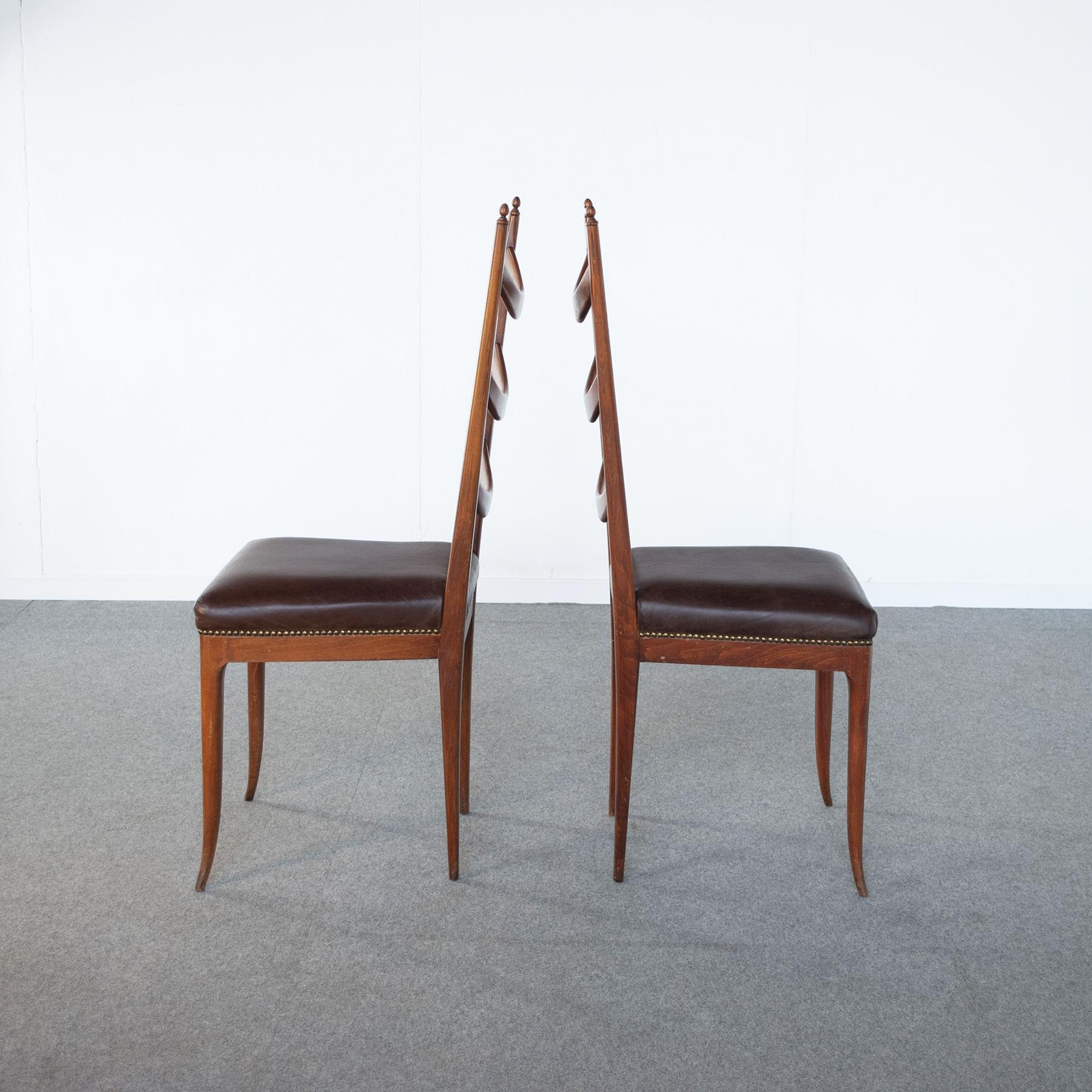 Mid-20th Century Osvaldo Borsani in the Style Set of Six Chairs 50's For Sale