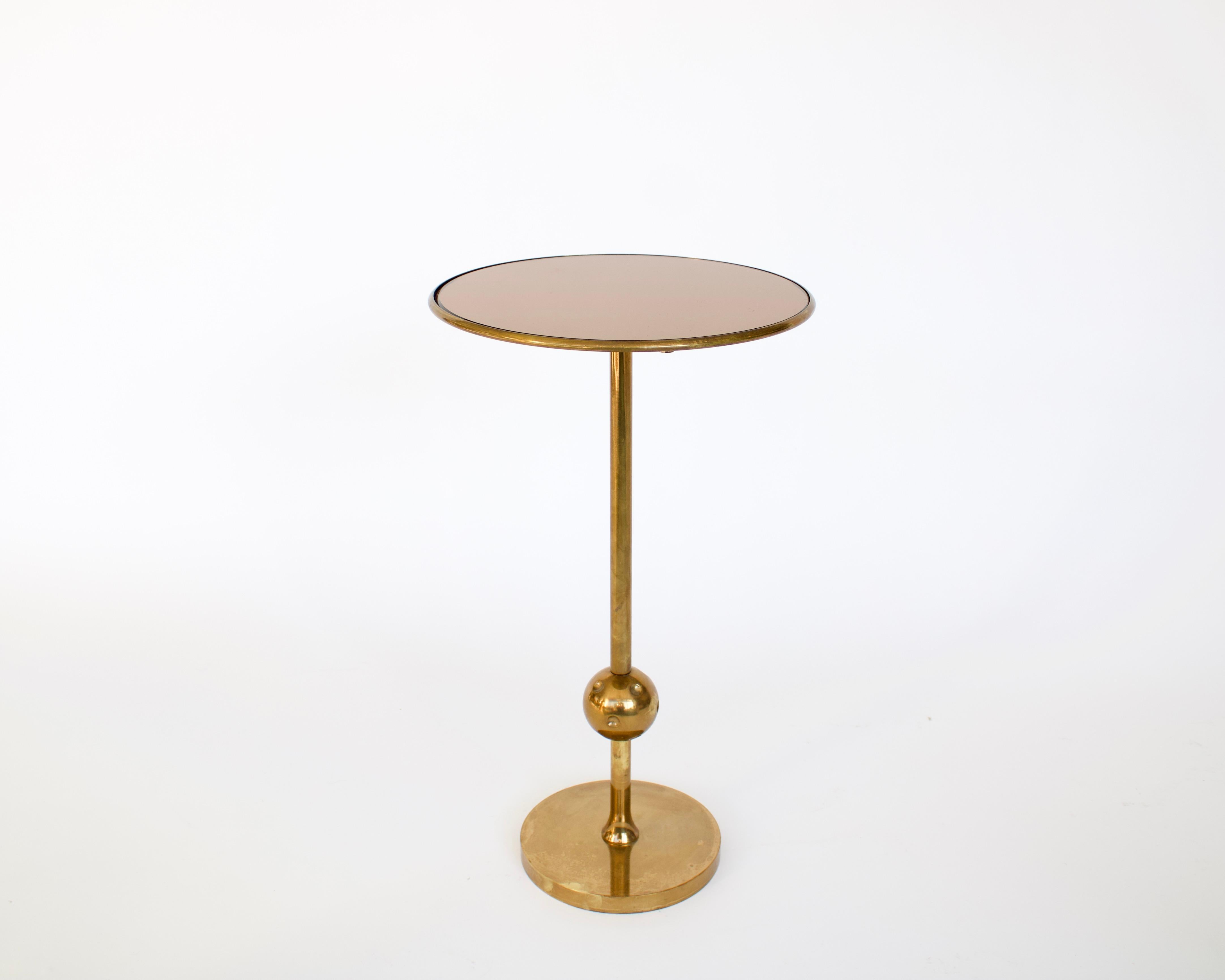 Osvaldo Borsani Italian Brass and Glass Side T1 Table For Tecno In Good Condition In Chicago, IL