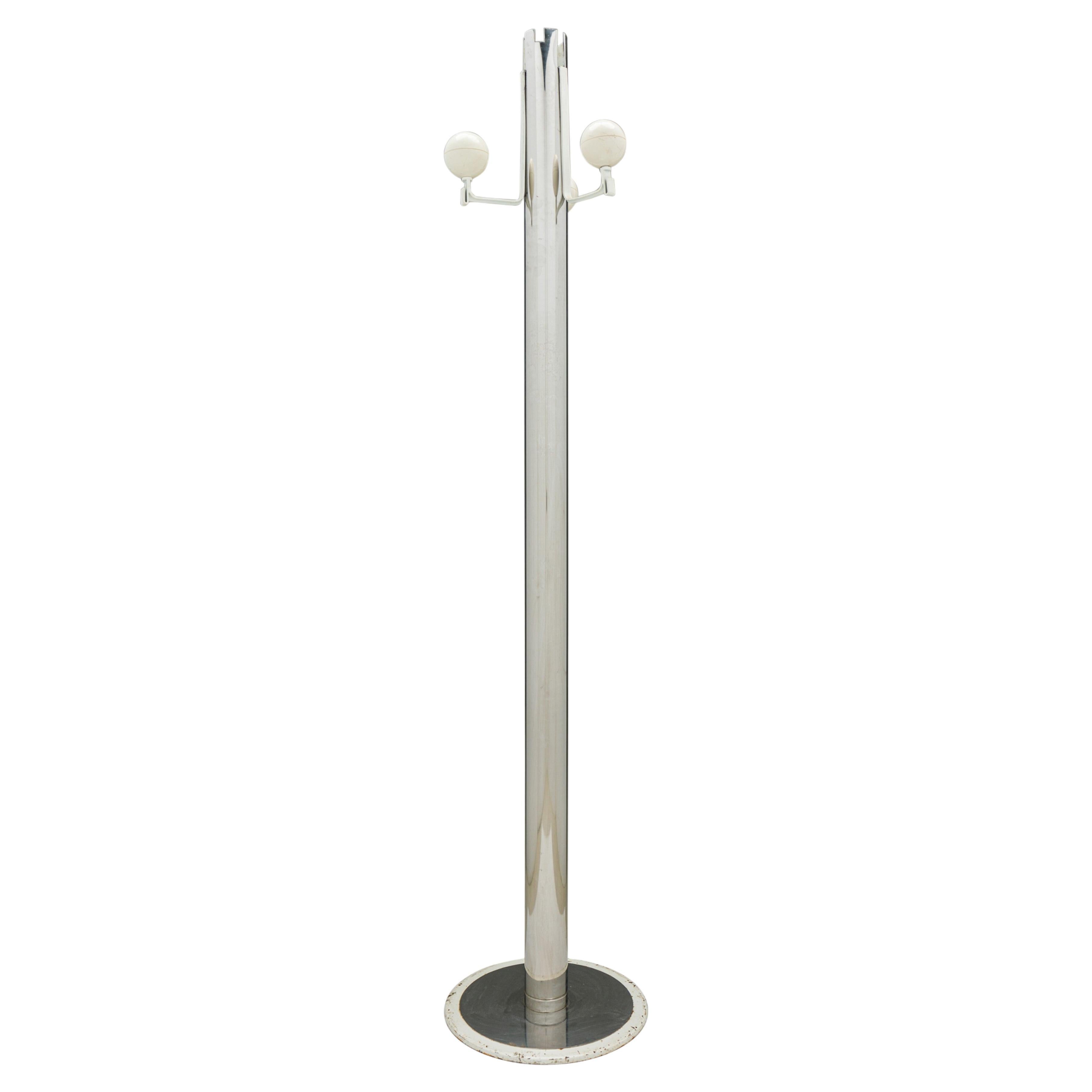 Osvaldo Borsani Italian Mid-Century Chrome Plated Standing Coat / Hatrack (porte-manteau)
