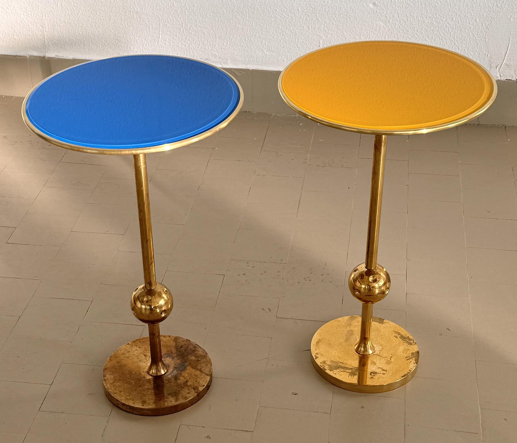 Mesa auxiliar italiana Osvaldo Borsani T1 en latón y cristal amarillo, años 50 en Bueno Estado en Morazzone, Varese