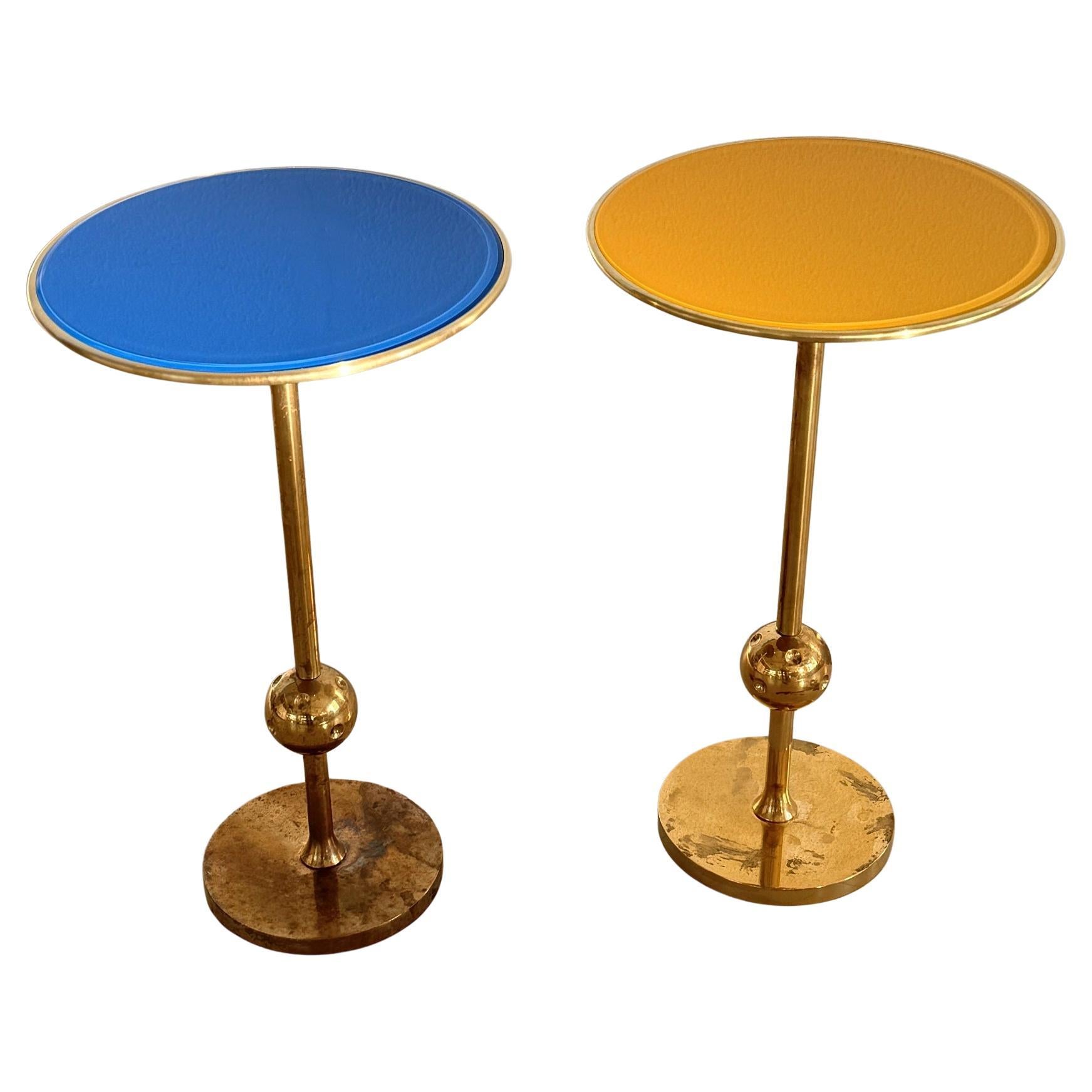 Mesa auxiliar italiana Osvaldo Borsani T1 en latón y cristal amarillo, años 50 1