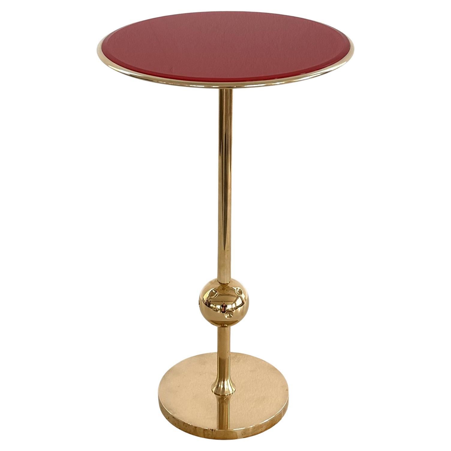 Table d'appoint italienne Osvaldo Borsani T1 en laiton et verre rouge, années 1950 en vente