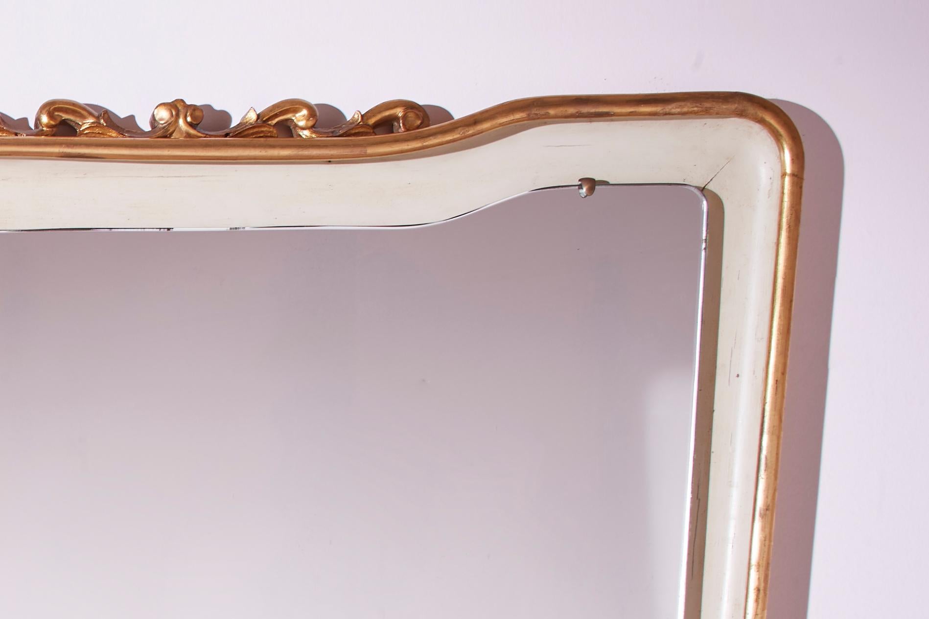 Neoclassical Osvaldo Borsani lacquered and gilded frame mirror, Italy, 1950s For Sale