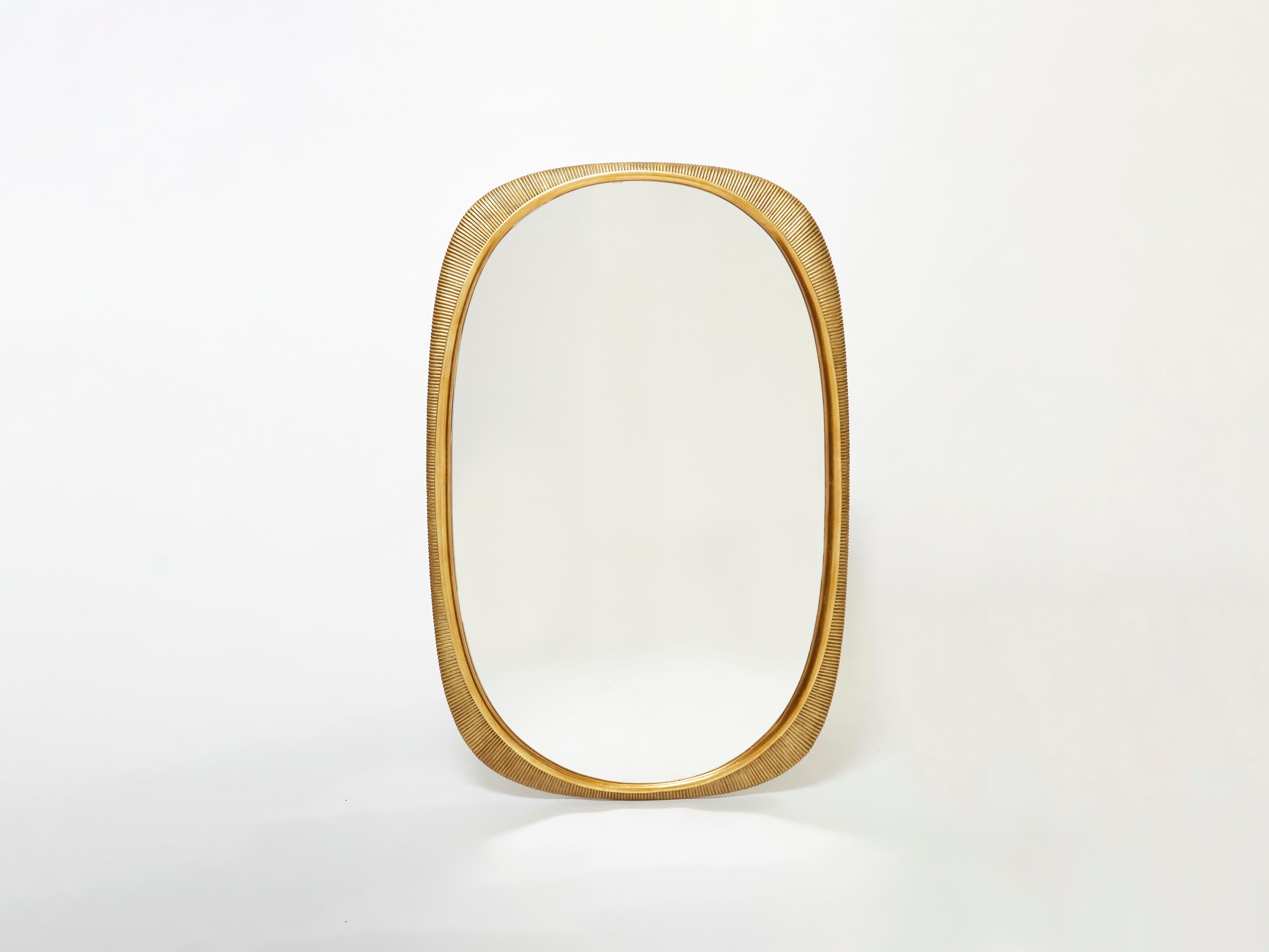 Osvaldo Borsani Large Italian Curved Gilded Wood Mirror 1954 In Good Condition In Paris, IDF