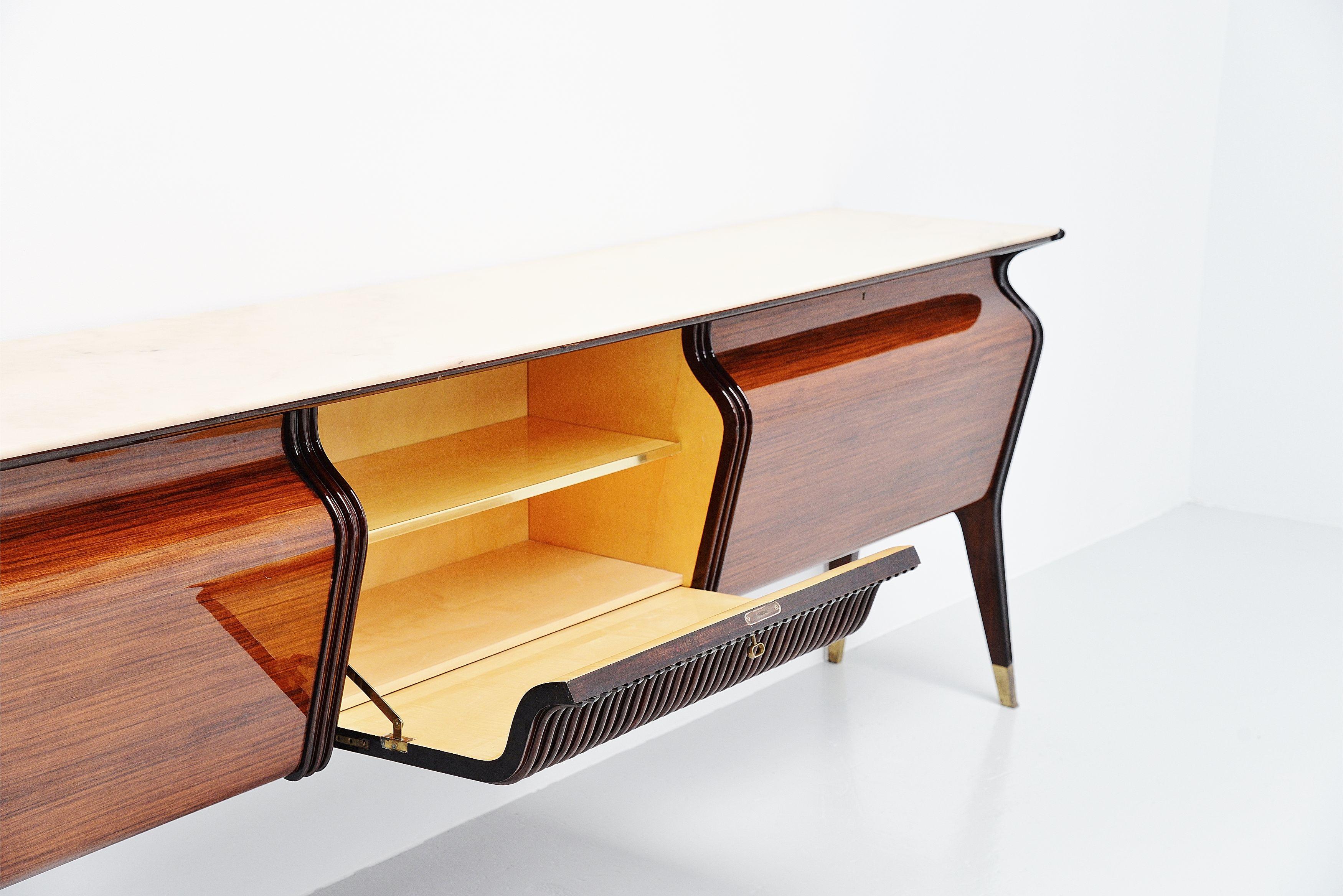 Osvaldo Borsani Large Sideboard Mobilificio Fratelli Turri, 1955 In Good Condition In Roosendaal, Noord Brabant