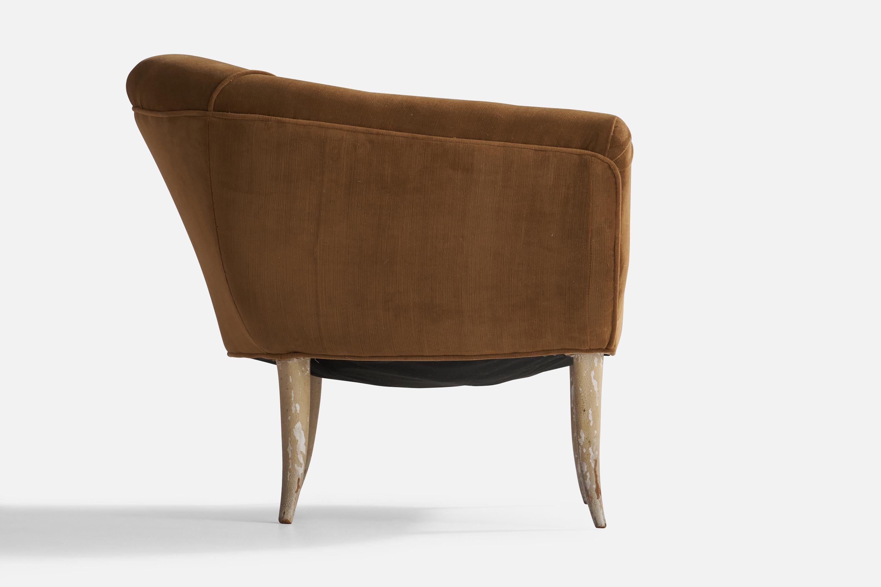 Osvaldo Borsani, Lounge Chair, Wood, Velvet, Italy, 1940s In Good Condition For Sale In High Point, NC