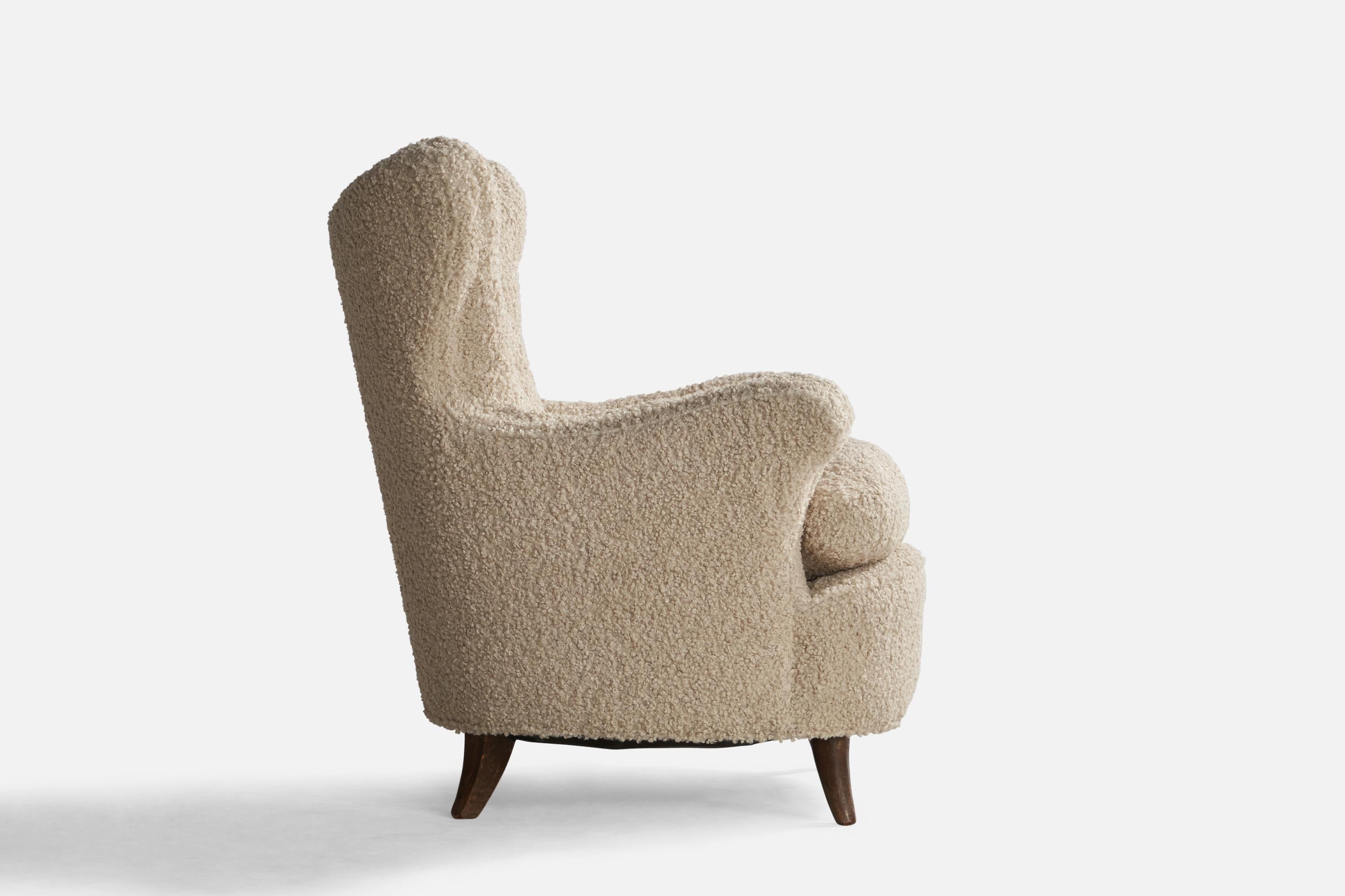 Mid-20th Century Osvaldo Borsani, Lounge Chairs, Wood, Fabric, Italy, 1940s For Sale