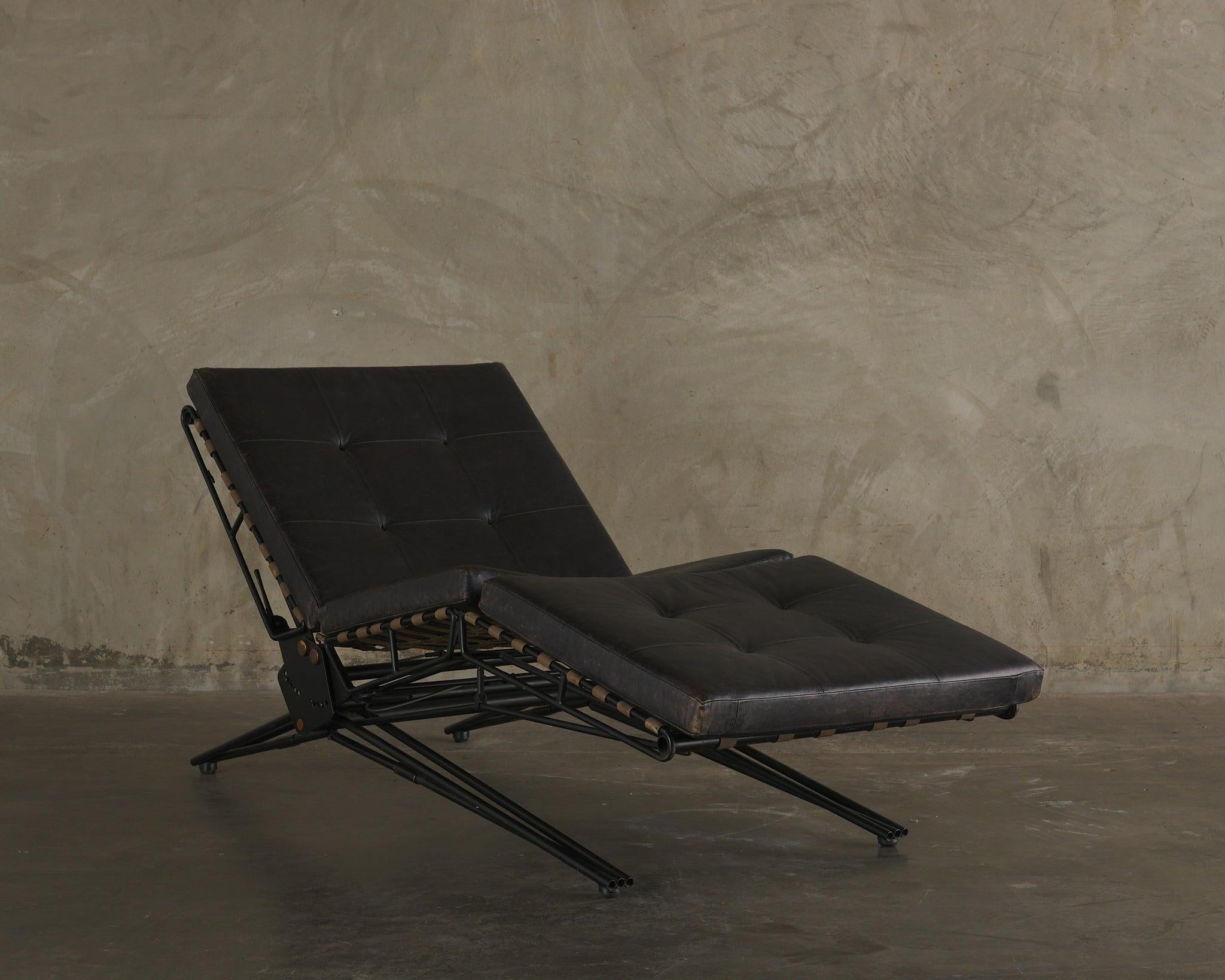 Tumbona Osvaldo Borsani L-77 Chaise Lounge para Tecno Moderno de mediados de siglo en venta
