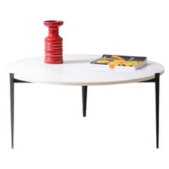 Table basse Osvaldo Borsani avec structure en fer et marbre cristallin
