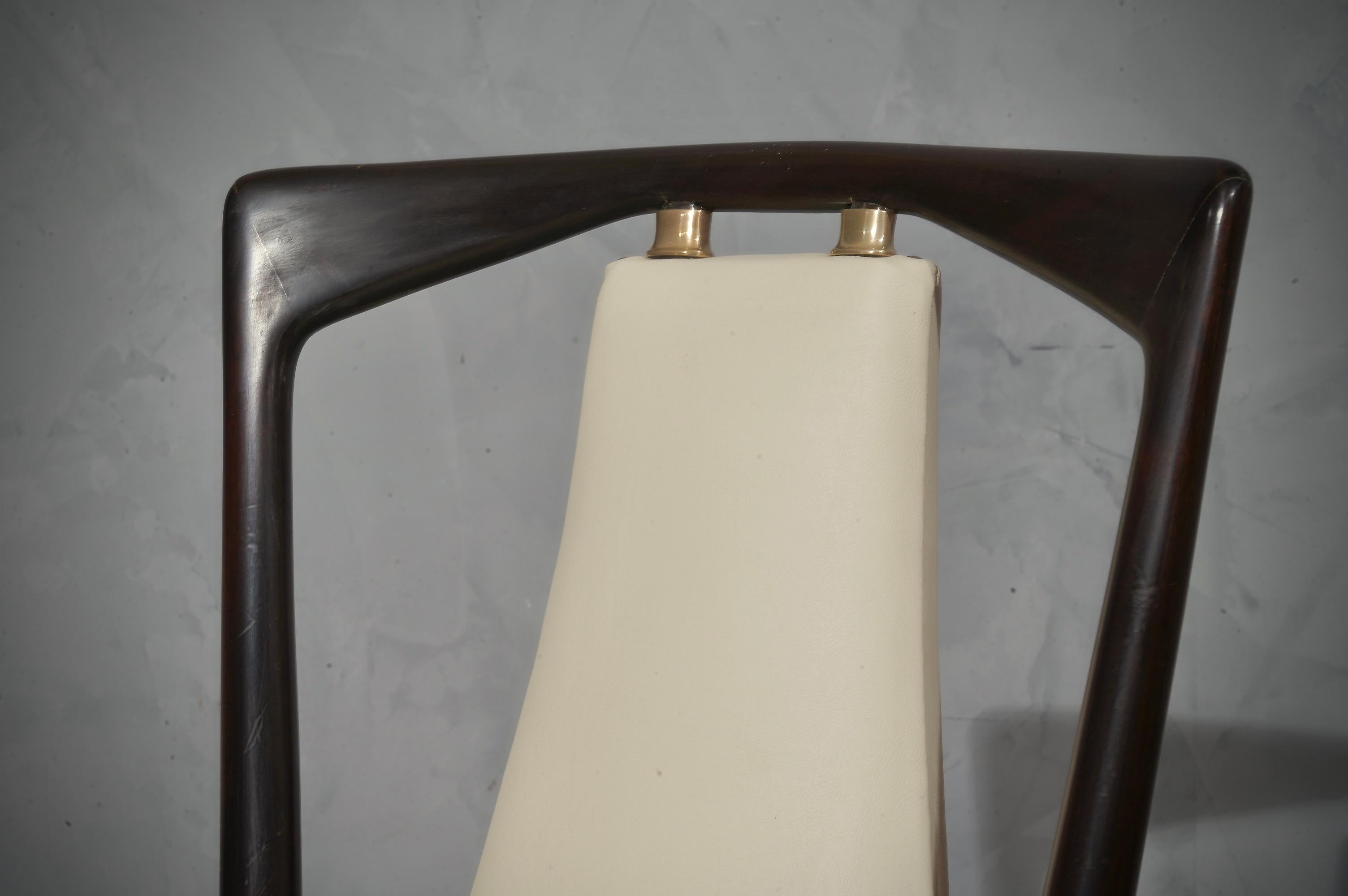 Brass Osvaldo Borsani Mahogany and Leather Italian 6 Chairs, 1950