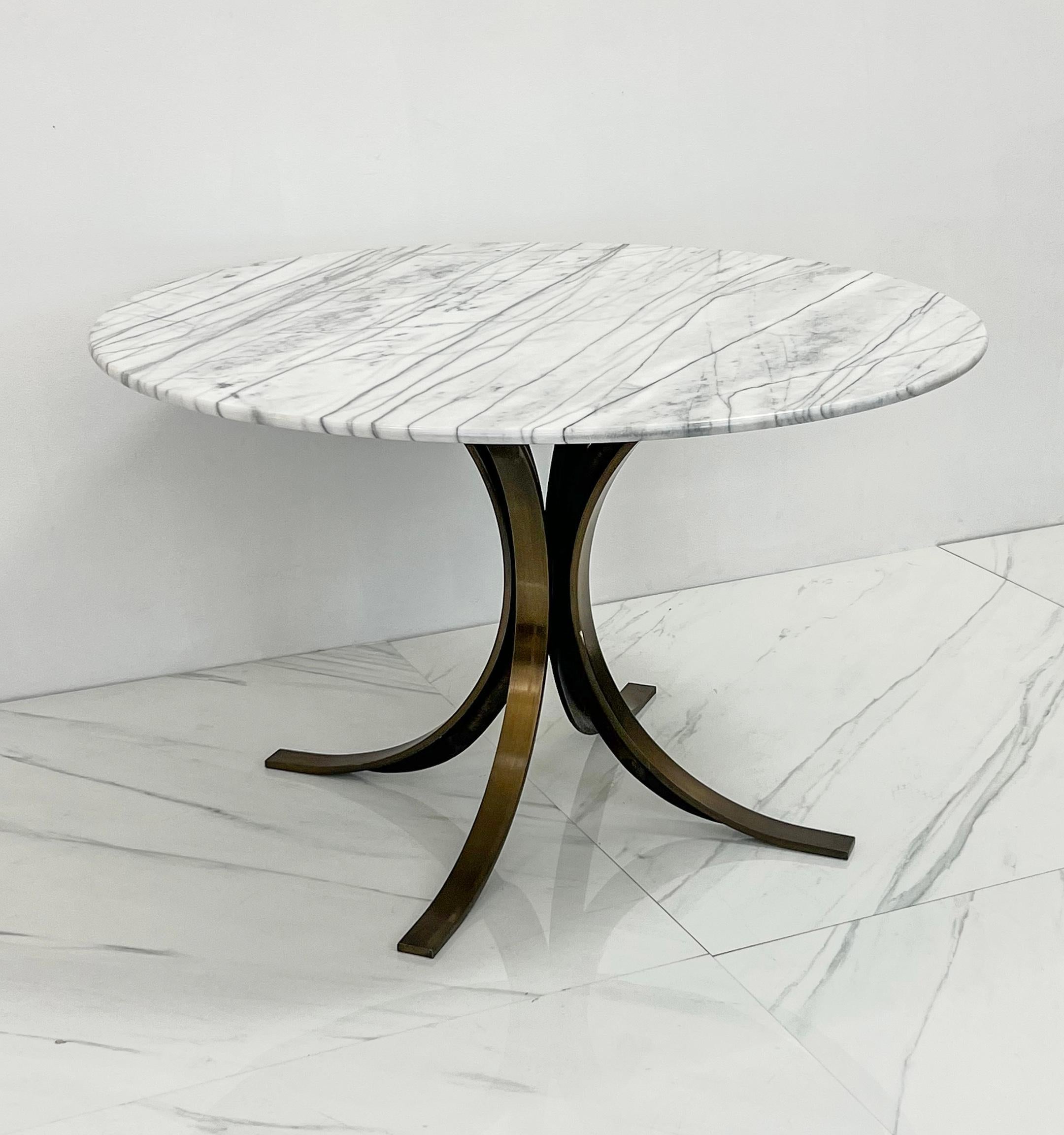 Osvaldo Borsani Marble and Brass T69 Round Dining Table, Tecno, 1970s In Good Condition In Culver City, CA