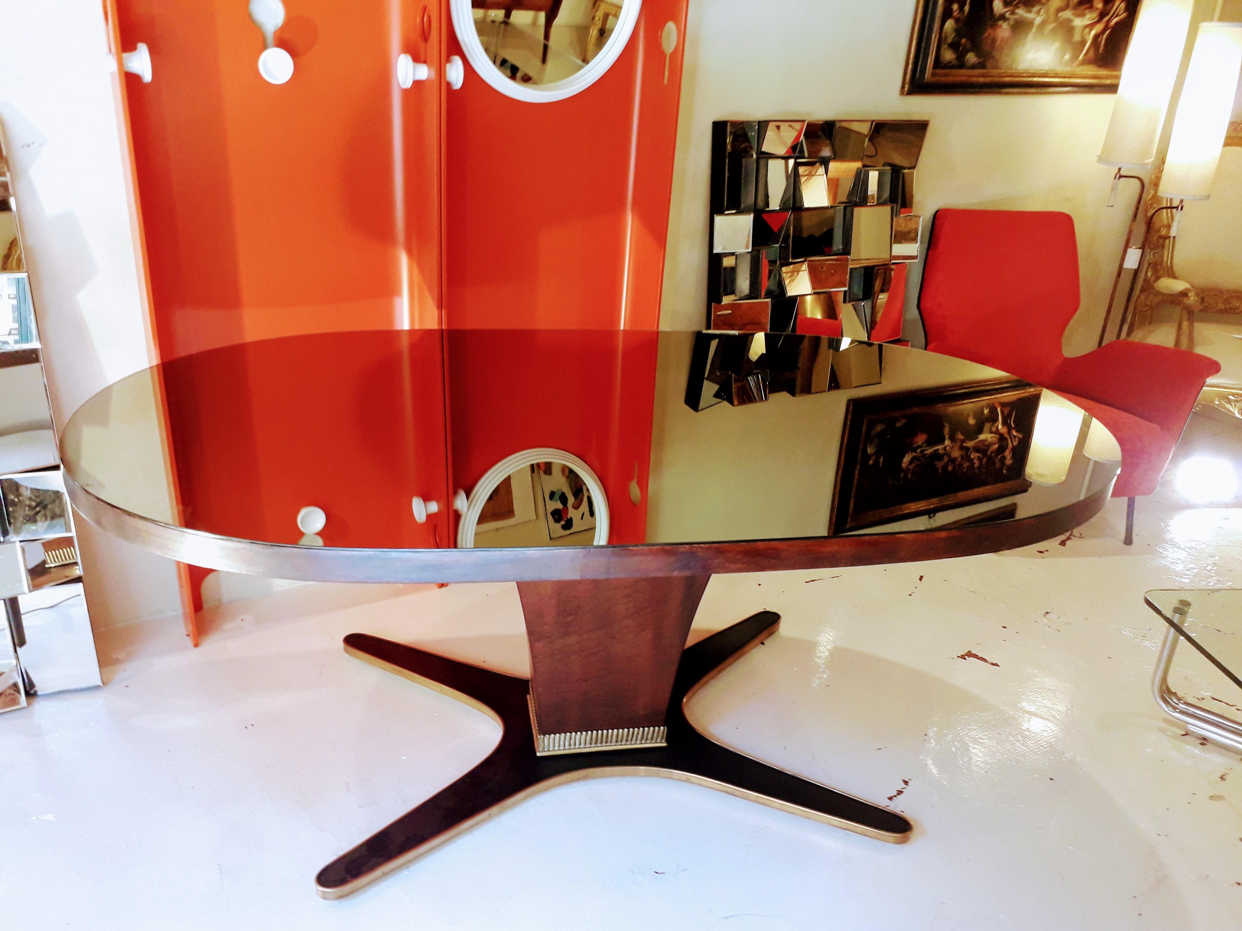 Mid-Century Modern Osvaldo Borsani Mid-century Wood Oval Table and Brass and Mirror Glass Top 