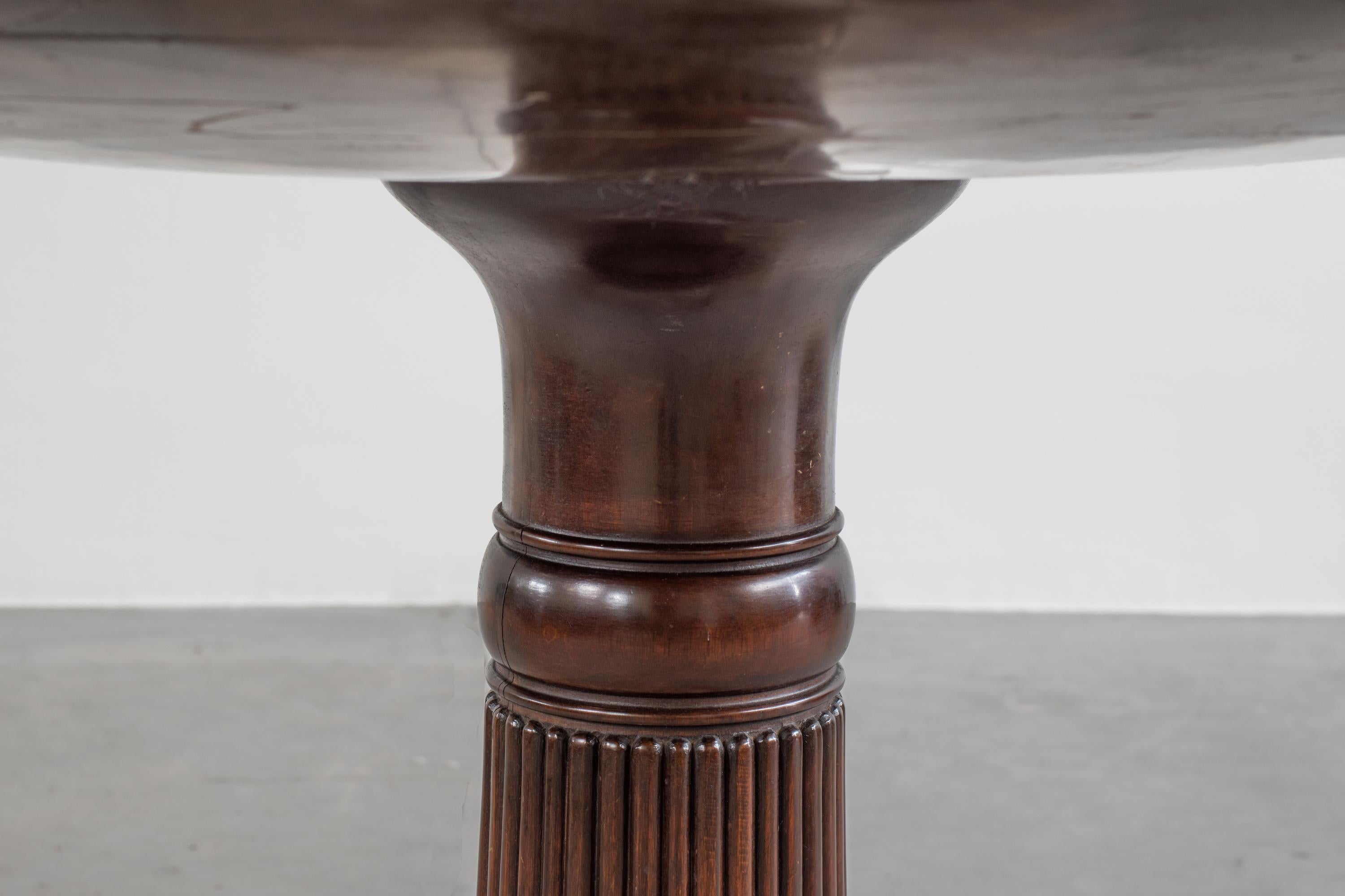 Mid-20th Century Osvaldo Borsani Midcentury Style Round Table in Wood and Marble Macchiavecchia