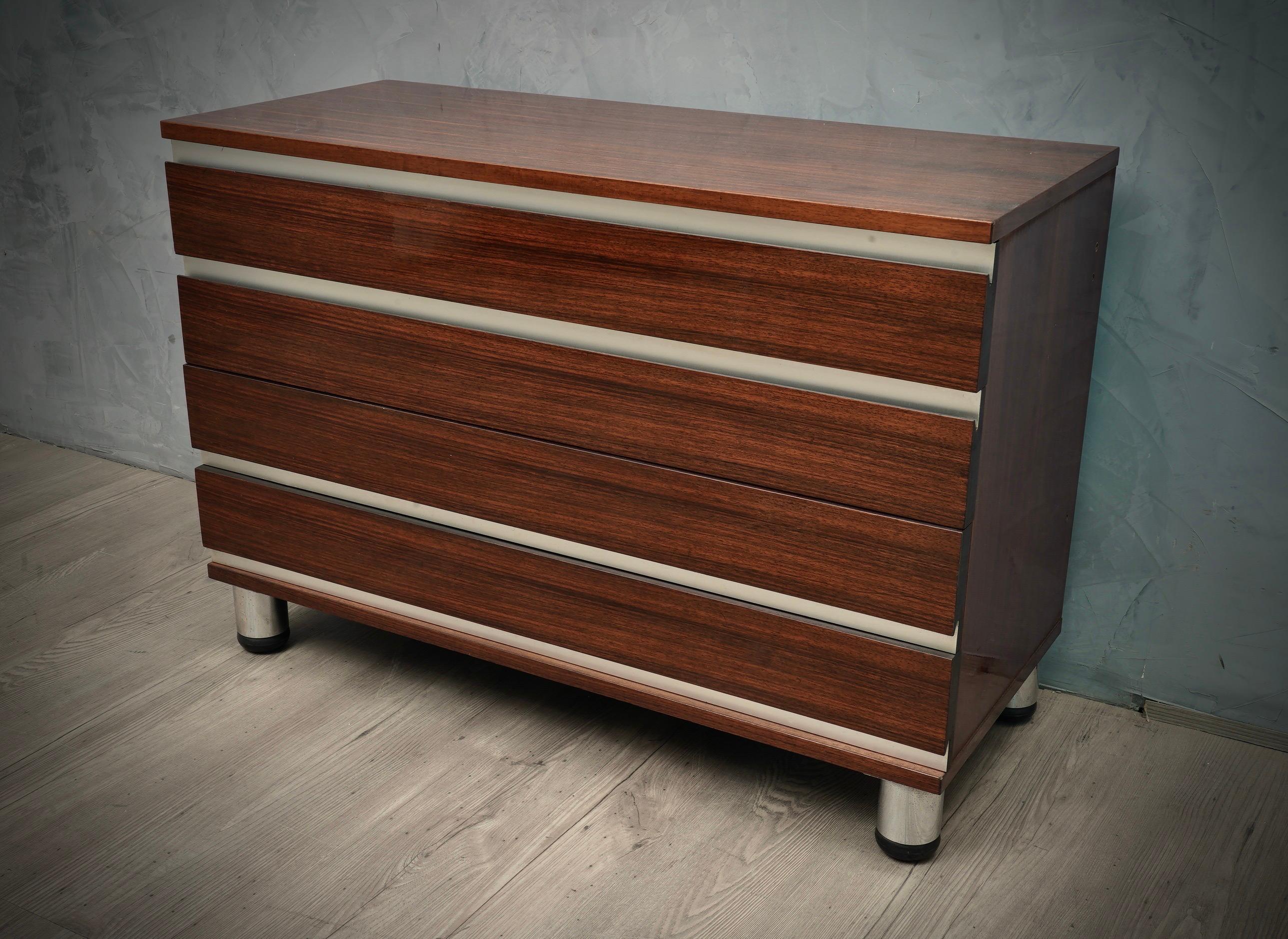 Osvaldo Borsani MIM Bürokommode aus Nussbaum und Aluminium aus der Mitte des Jahrhunderts, 1960 im Angebot 2