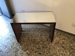 Tavolo in vetro specchiato e legno di noce di Osvaldo Borsani, 1940