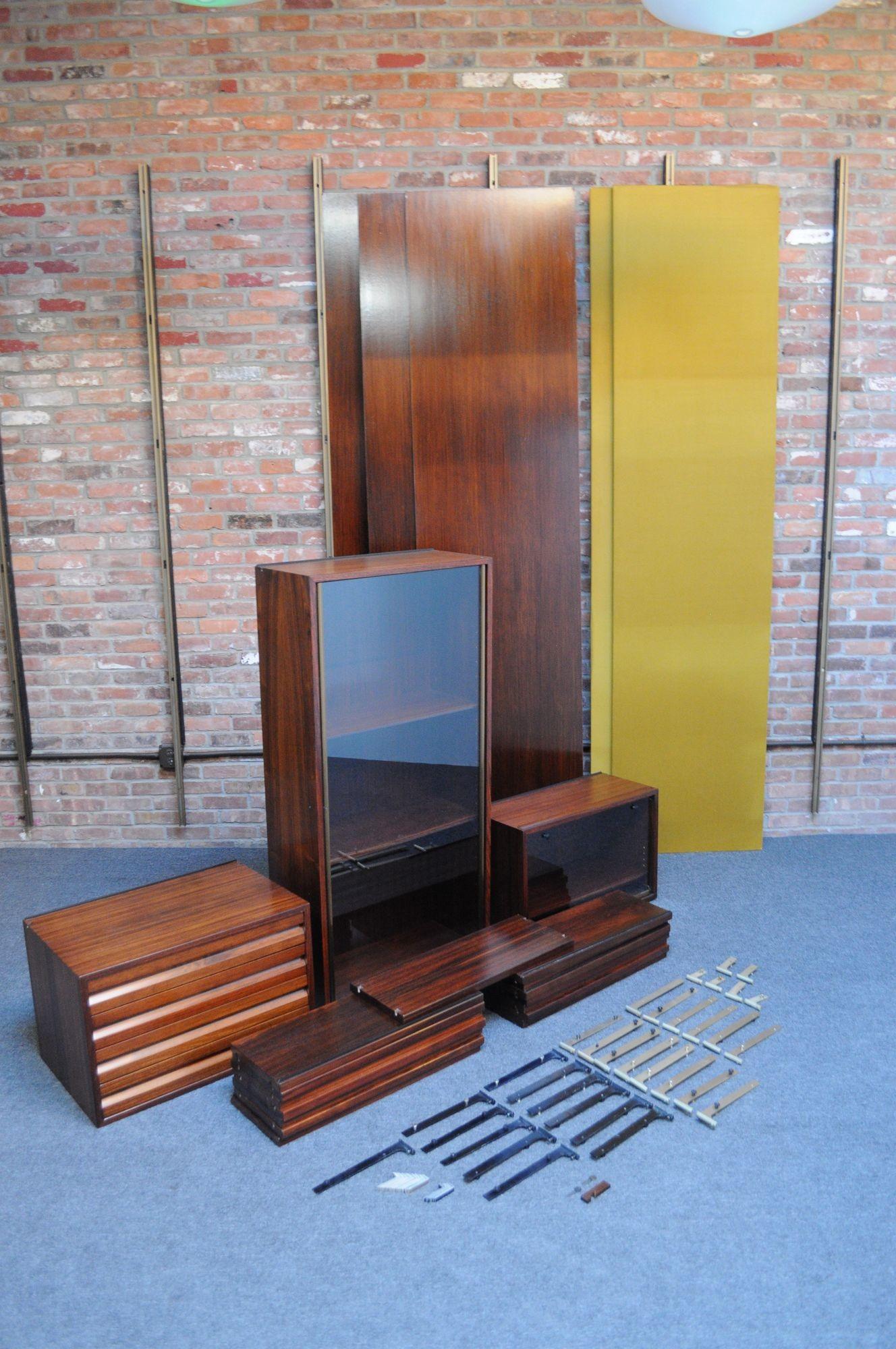 Italian Osvaldo Borsani Modular Rosewood Bookcase Wall Unit with Removable Panels For Sale