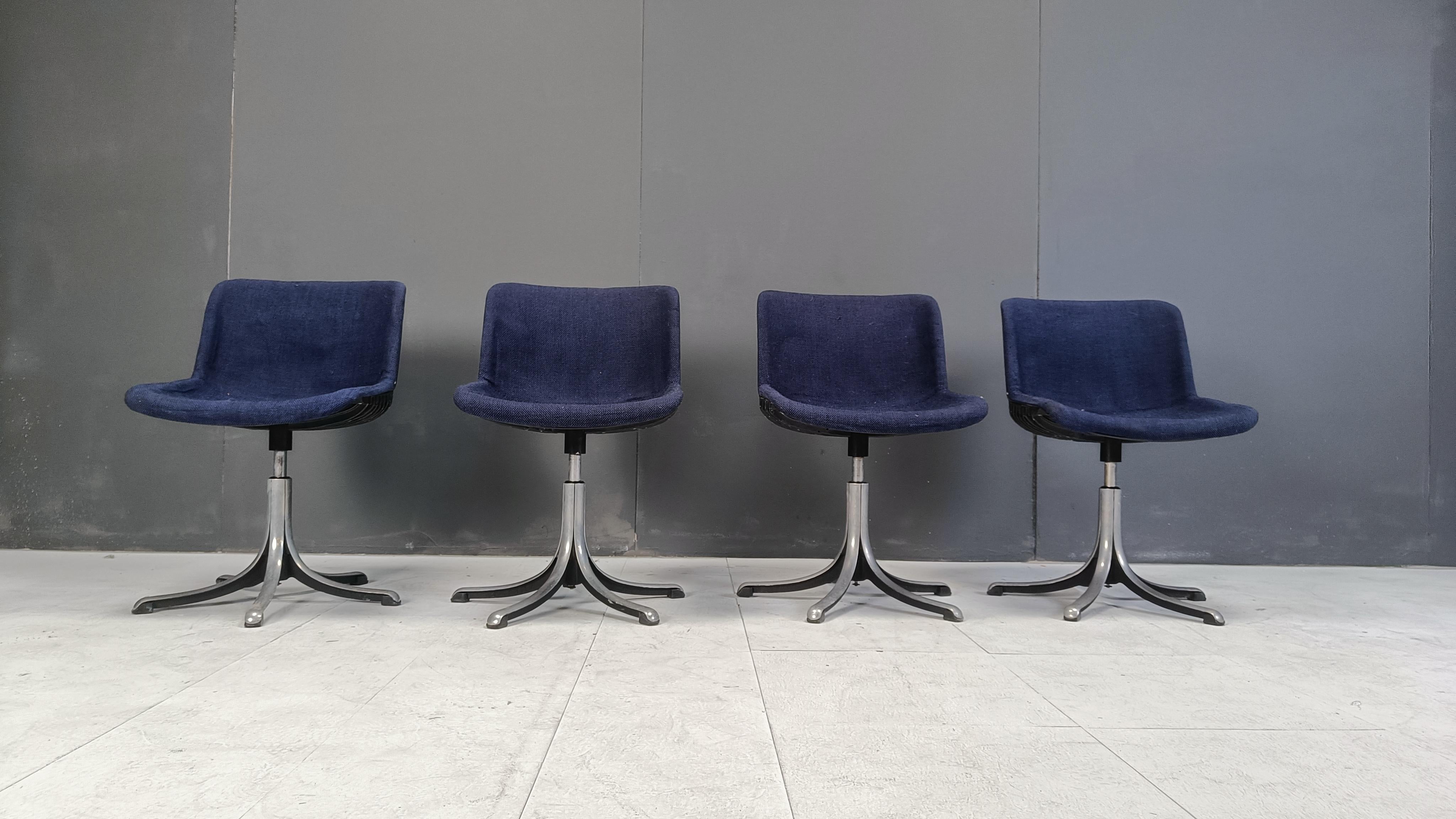 Osvaldo Borsani 'Modus' chairs for Tecno, 1970s - set of 4 In Good Condition In Leuven, Vlaams Gewest