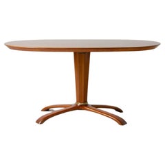 Osvaldo Borsani, table ovale en bois de cerisier