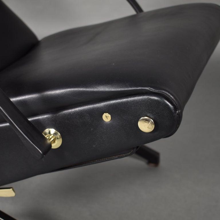 Mid-Century Modern Osvaldo Borsani P 40 Long Chair Production Tecno