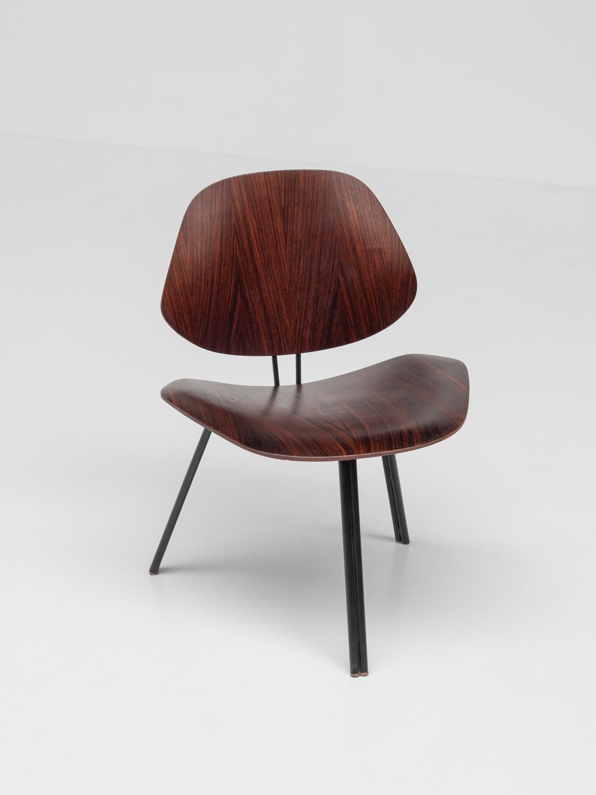 Silla Osvaldo Borsani P31 para Tecno, Italia Años 50 Moderno de mediados de siglo en venta