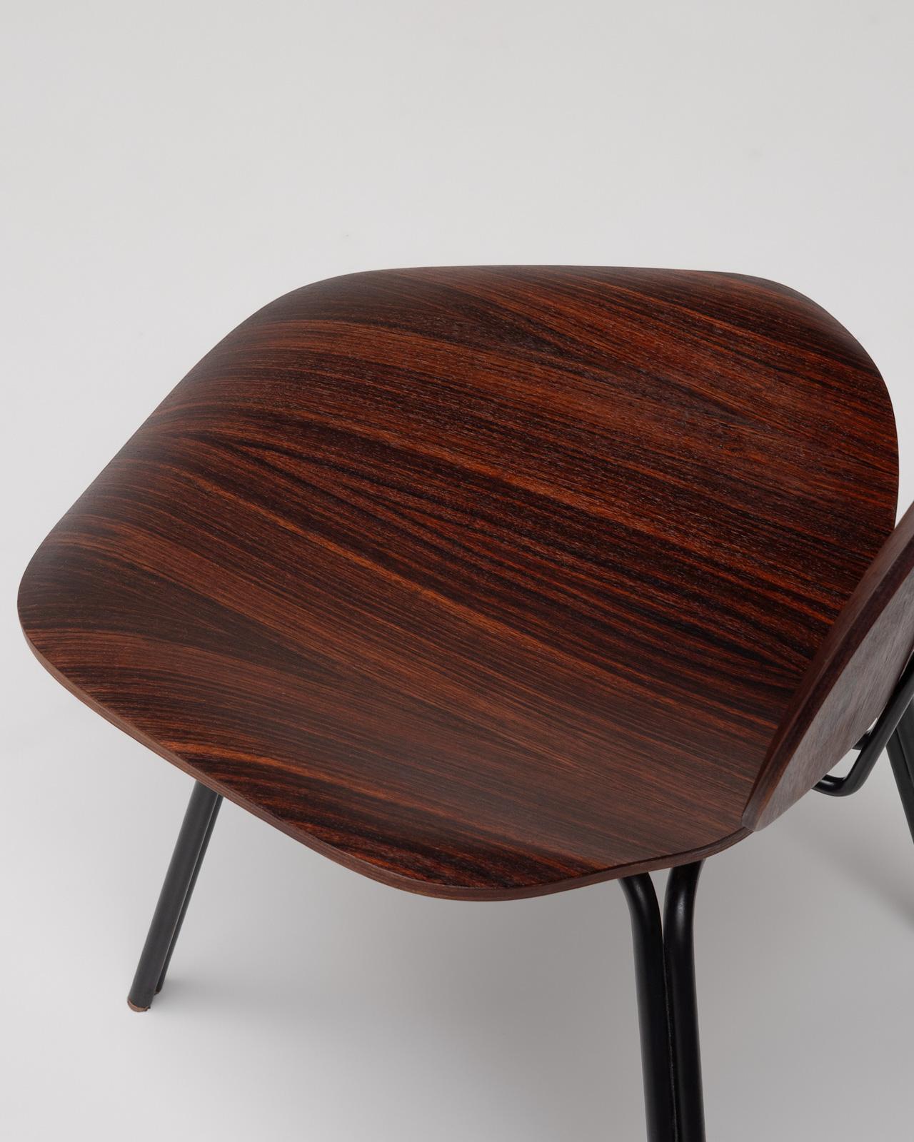 Silla Osvaldo Borsani P31 para Tecno, Italia Años 50 siglo XX en venta