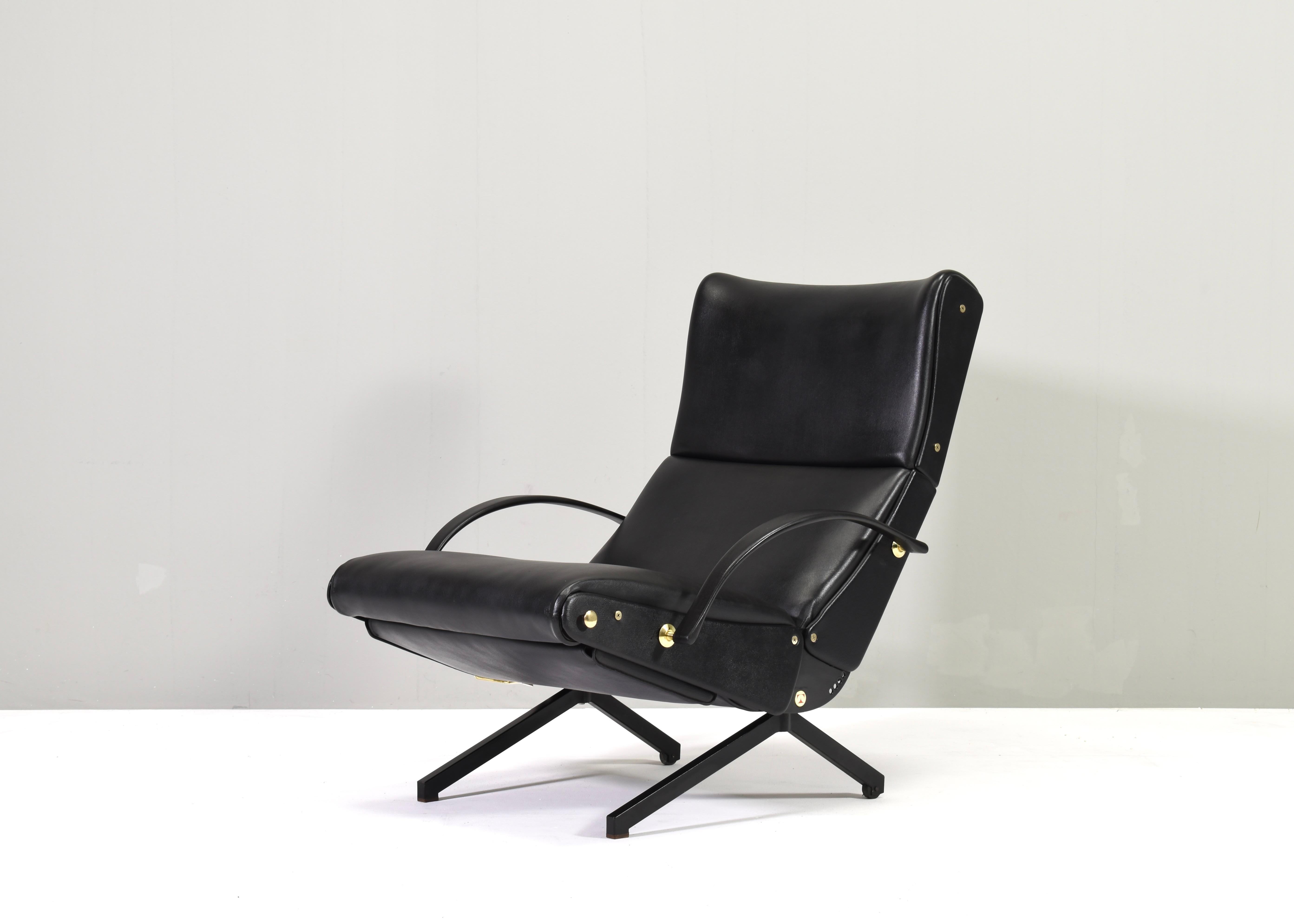 Mid-Century Modern Osvaldo Borsani P40 All Original Lounge Chair for TECNO, Italy, circa 1960 For Sale