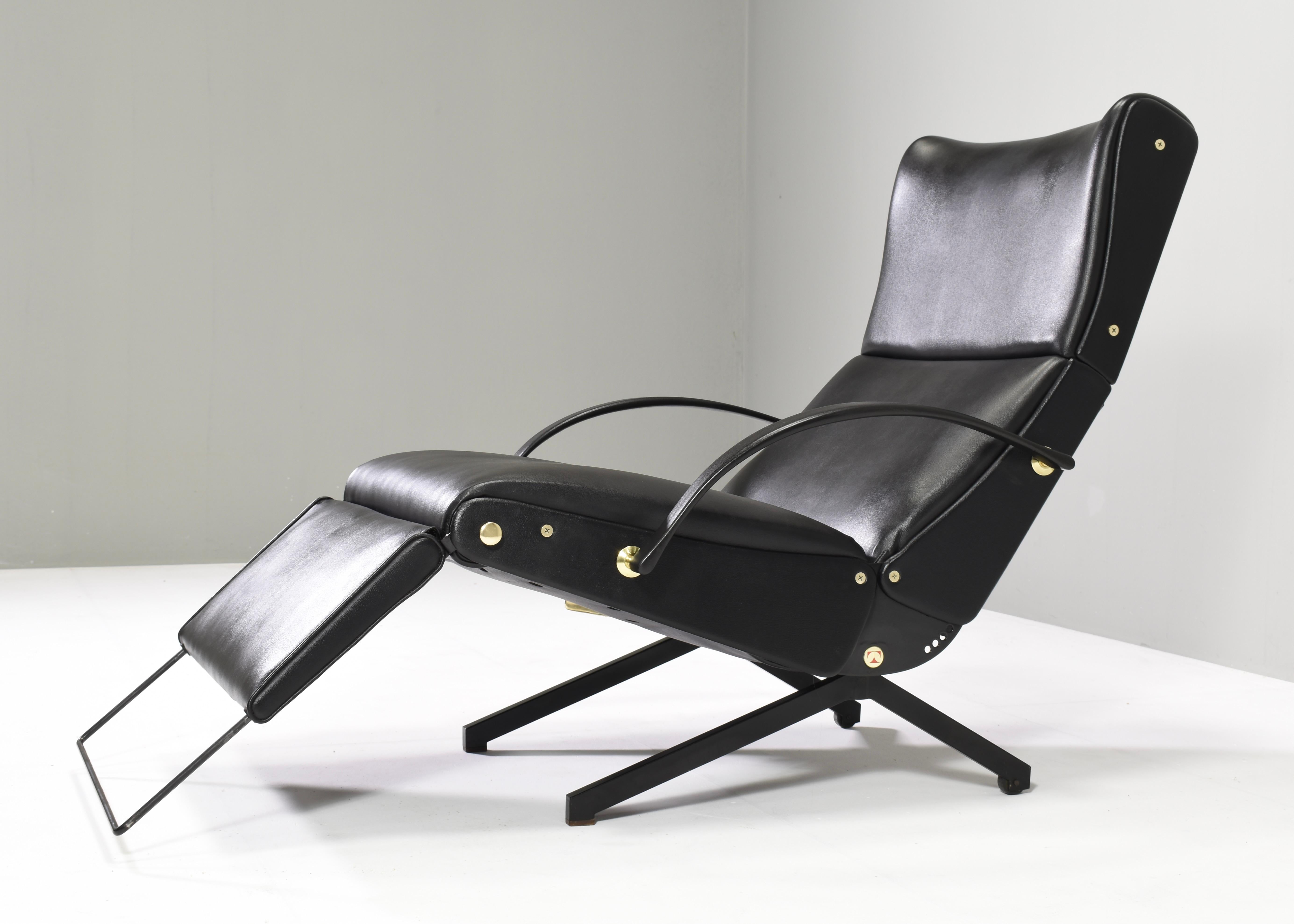 Osvaldo Borsani P40 All Original Lounge Chair for TECNO, Italy, circa 1960 For Sale 1