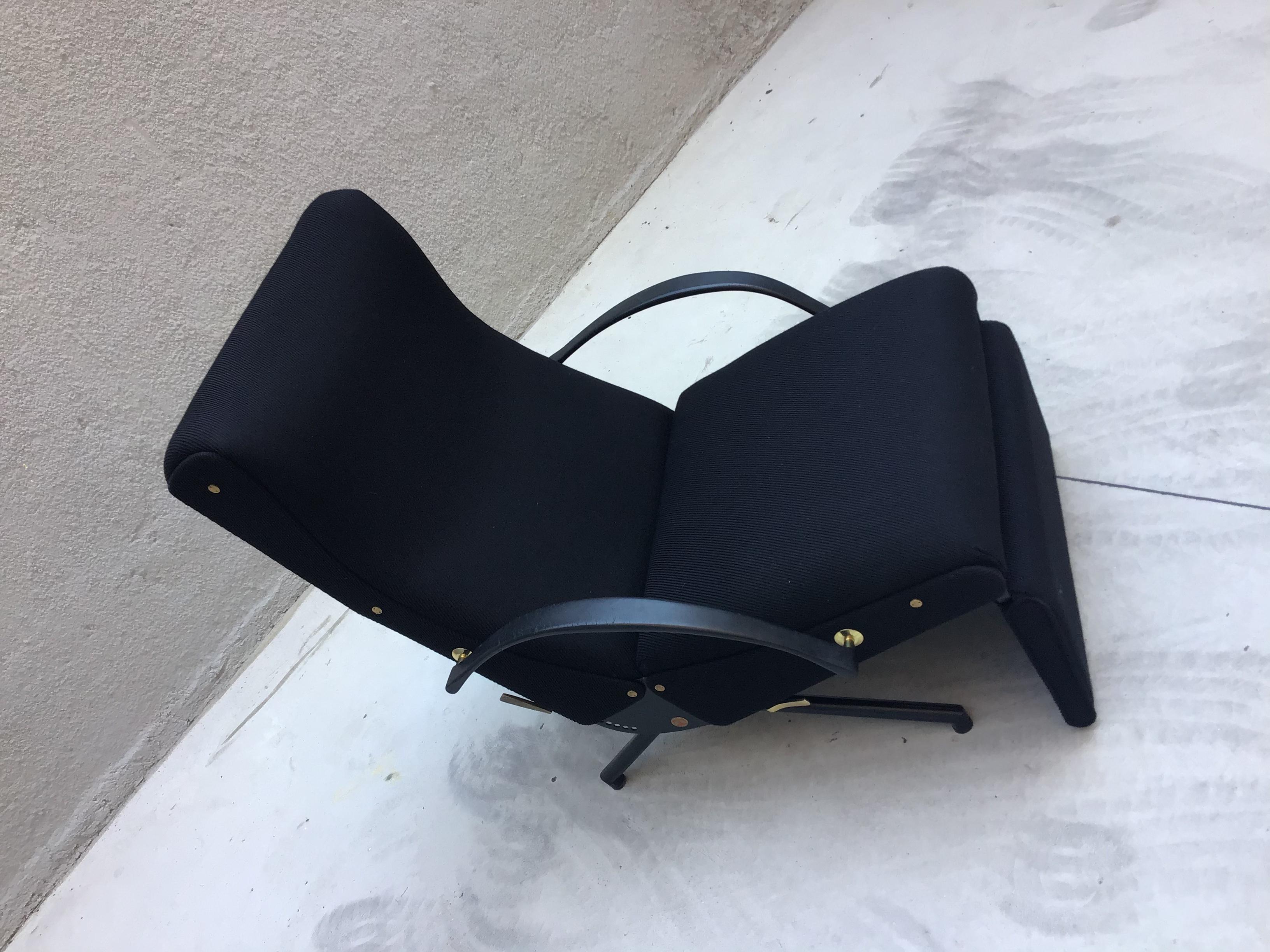 Osvaldo Borsani P40 Chaise Long 