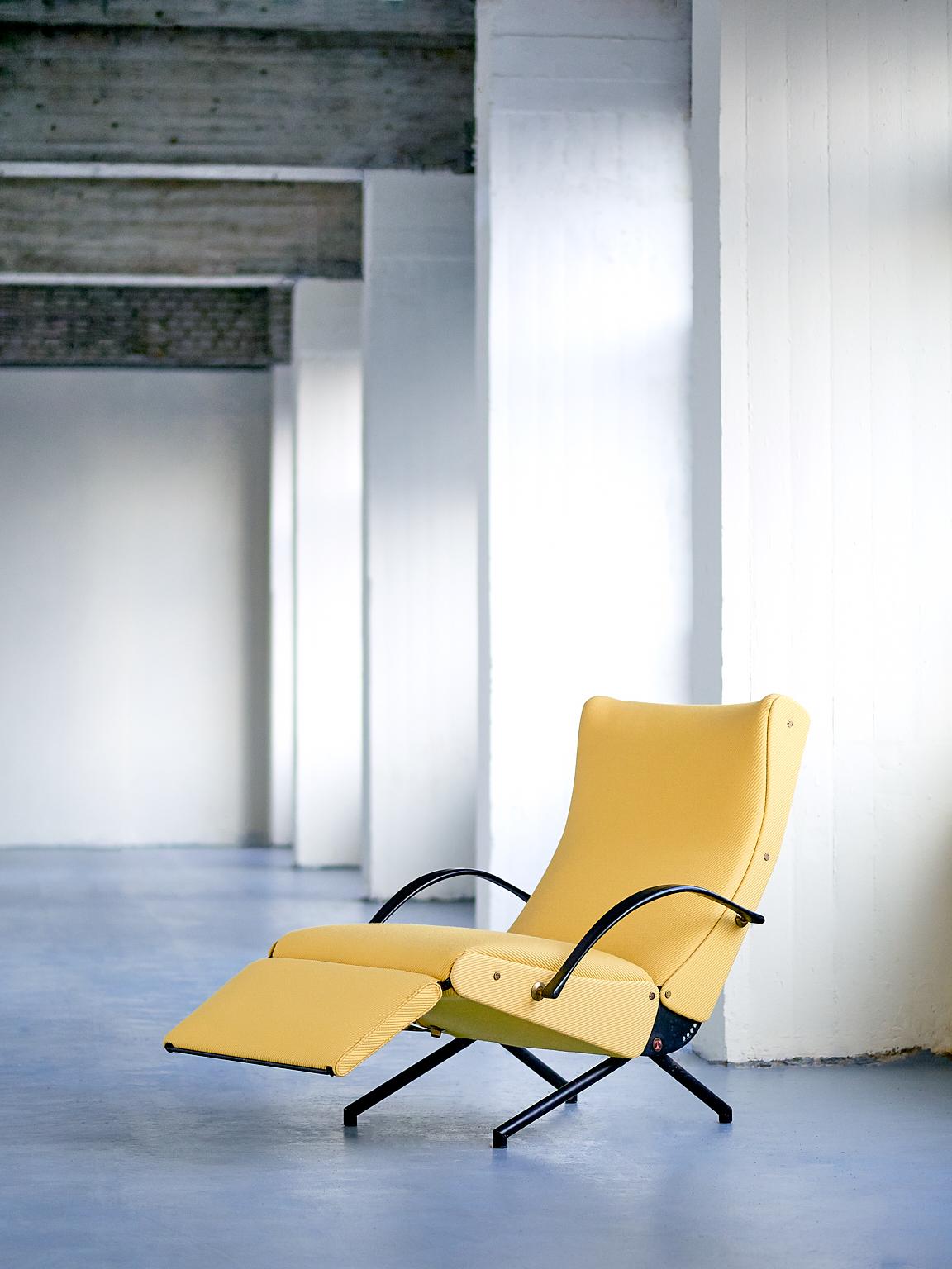 The versatile and comfortable P40 lounge chair was designed by Osvaldo Borsani in 1955. The P40 is an iconic example of 1950s Italian design.
This chair is the rare first edition chair with the round tubular base as originally designed by Borsani.