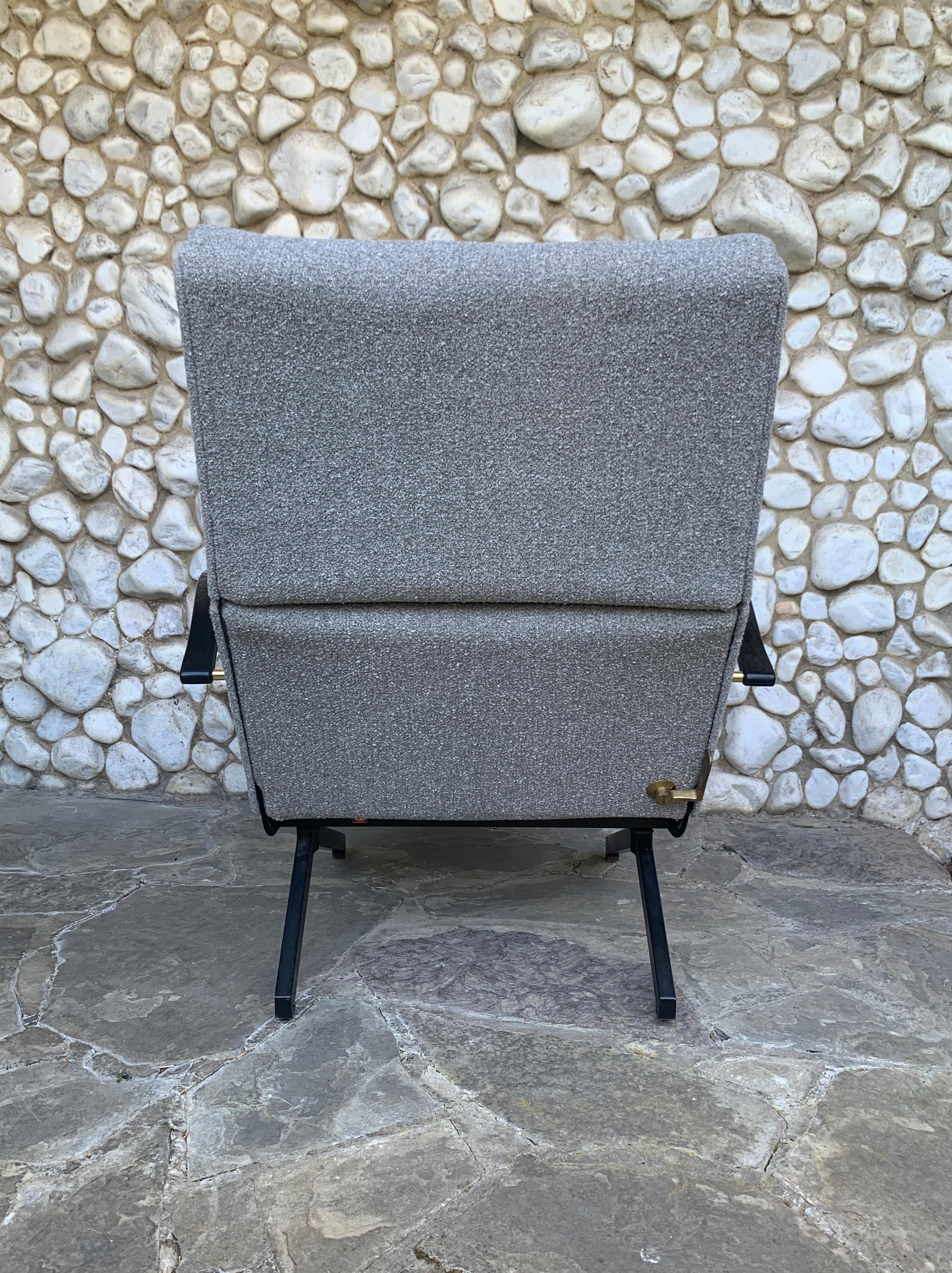 Osvaldo Borsani P40 Lounge Chair für Tecno, Italien 1950er Jahre, neu gepolstert im Angebot 13