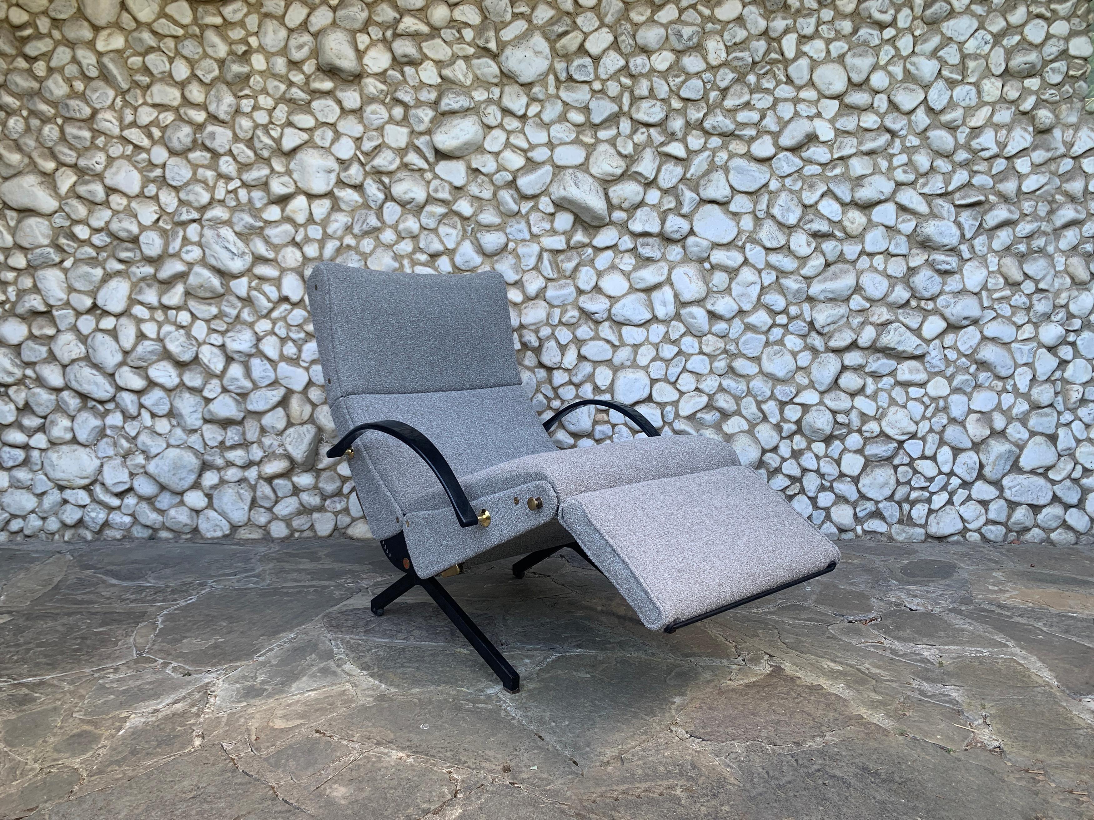Osvaldo Borsani P40 Lounge Chair für Tecno, Italien 1950er Jahre, neu gepolstert (Moderne der Mitte des Jahrhunderts) im Angebot